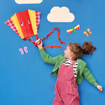 Kikkerland Funny Faces Pocket Kites - asst.