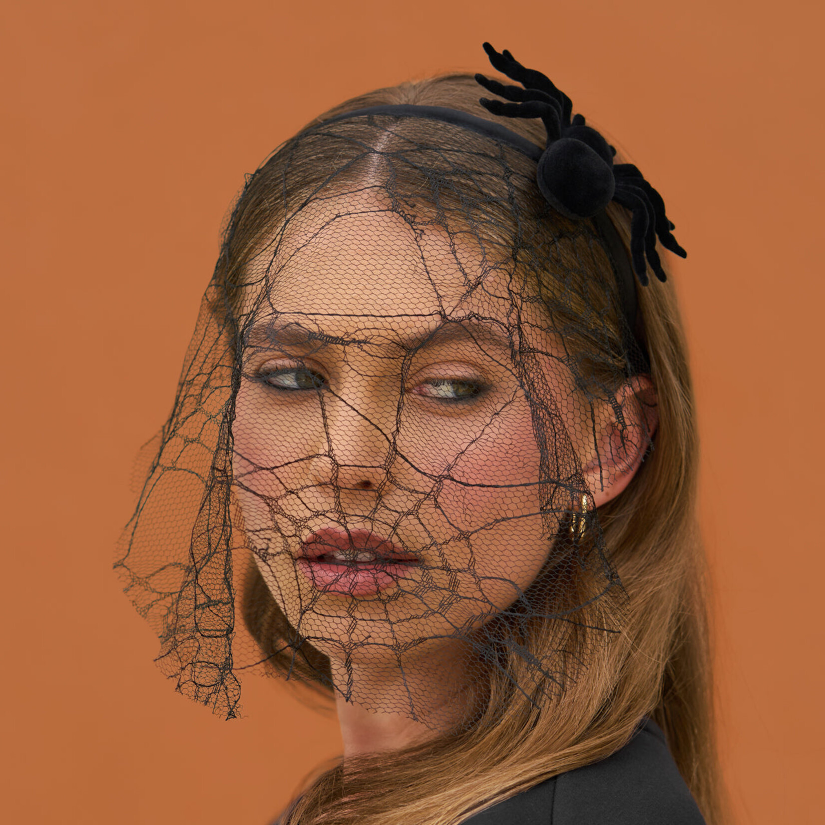 Kitsch Spiderweb Veil Headband