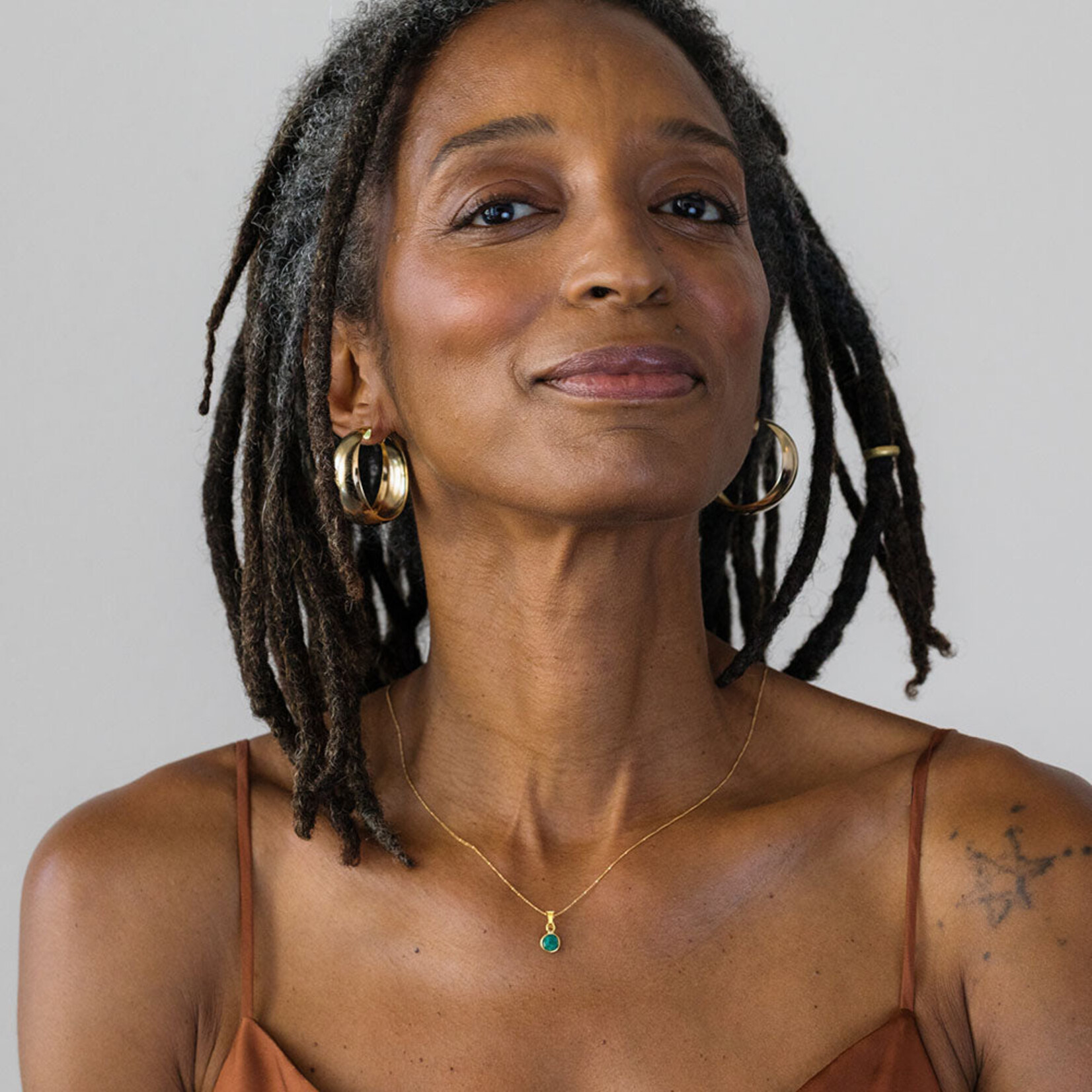 A Mano September Birthstone Necklace - Sapphire