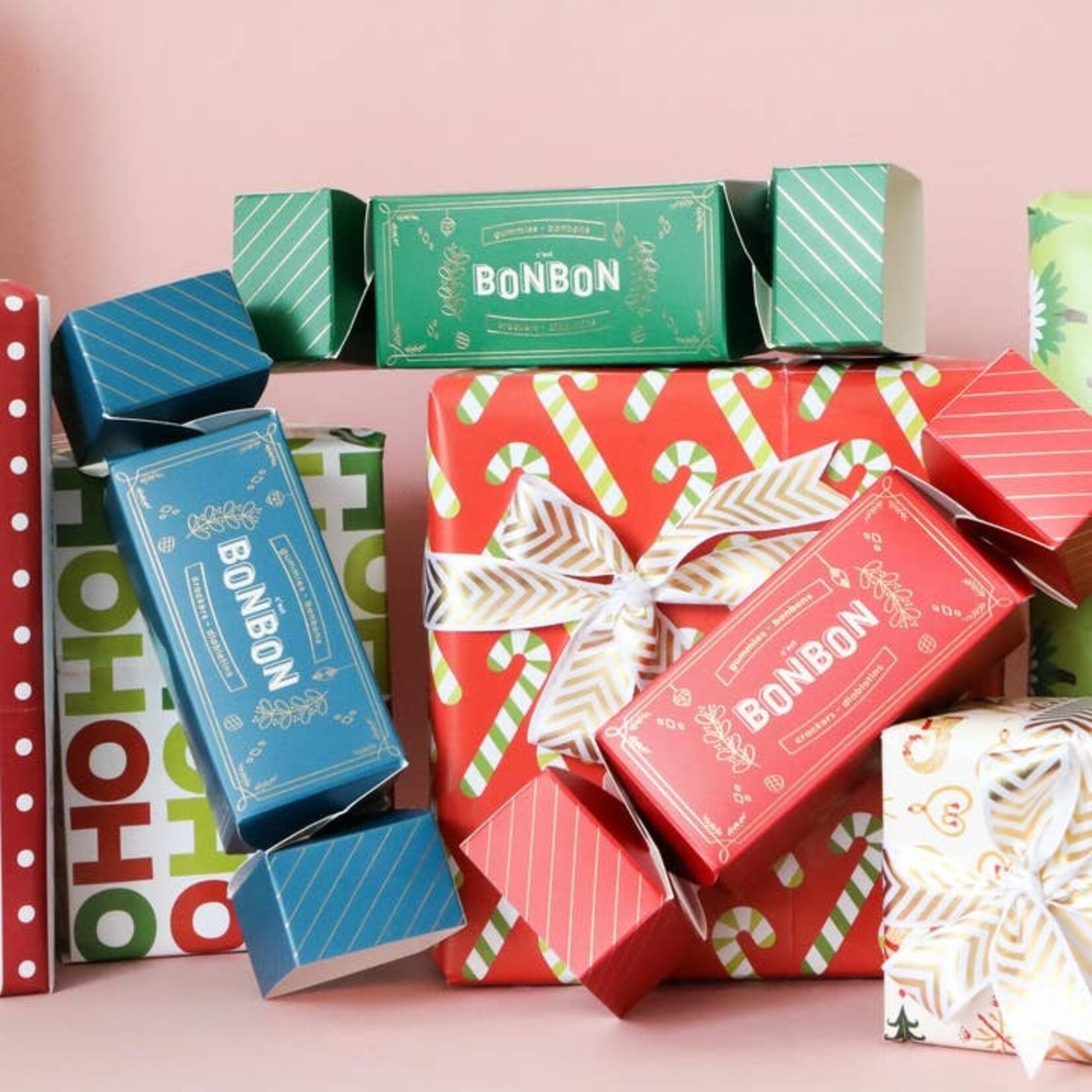 La Boite a Bonbons Set of BonBon Gummy Candies Christmas Crackers