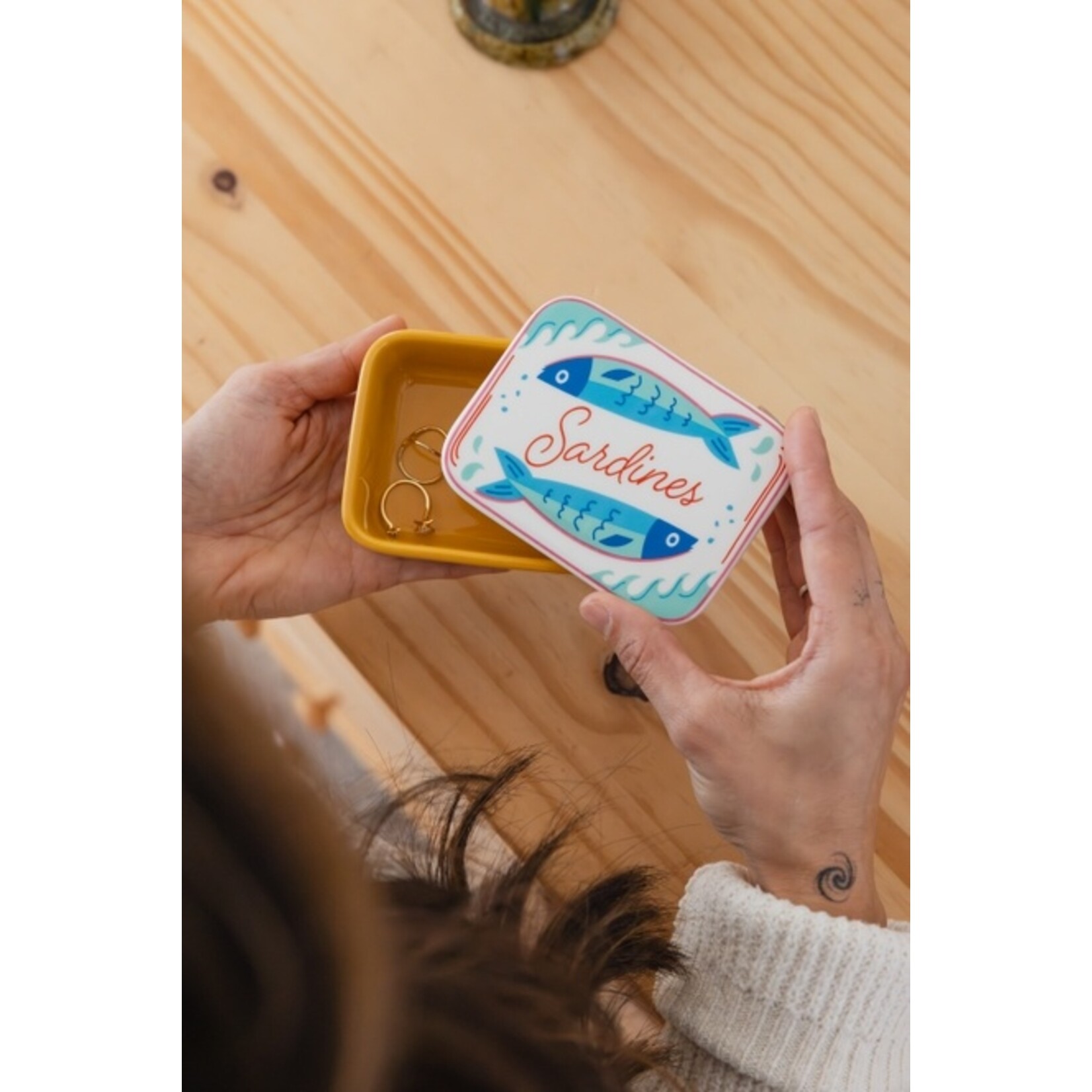 living royal Sardines Ceramic Stash Box