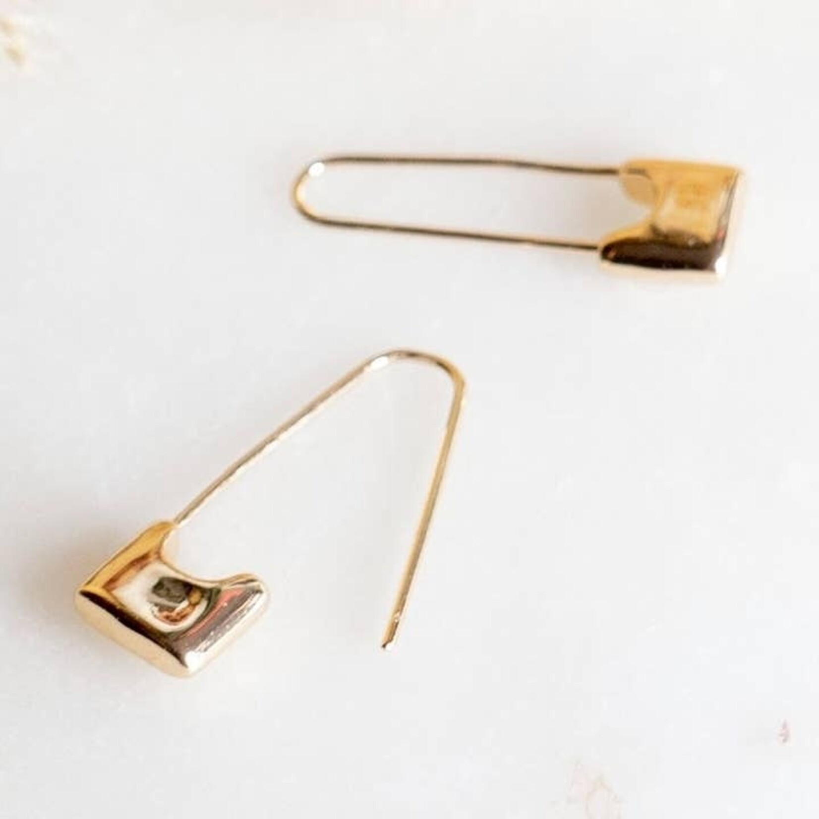 Sid Safety Pin Earrings in Gold