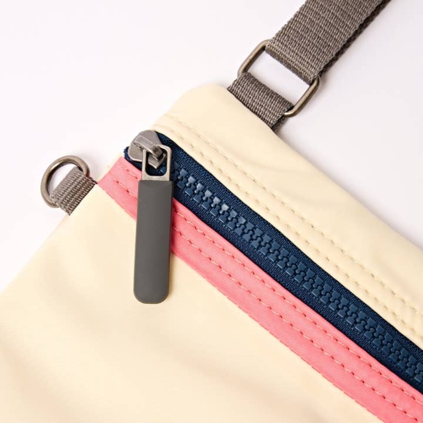 ori Chelsea Crossbody in Wax Paper Stripe
