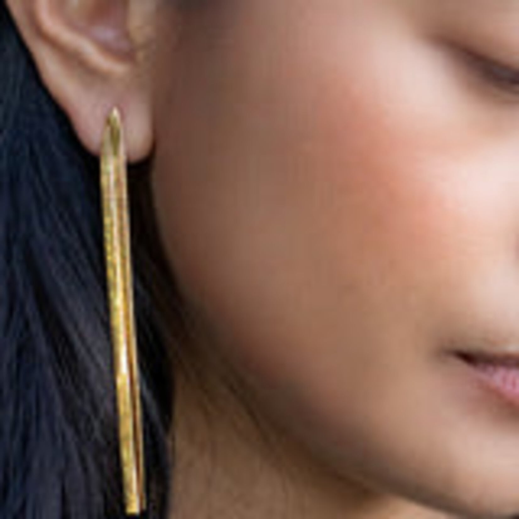 Peter and June 18k Gold Boogie Nights Earring