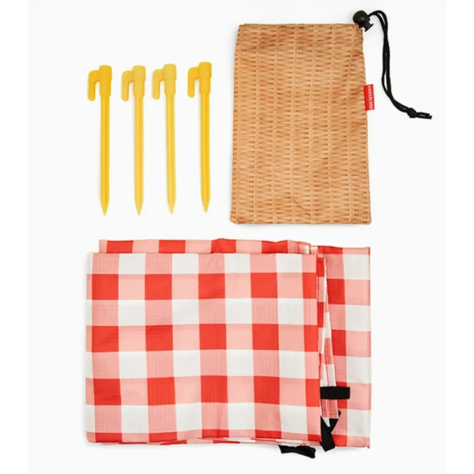 Kikkerland Gingham Picnic Blanket