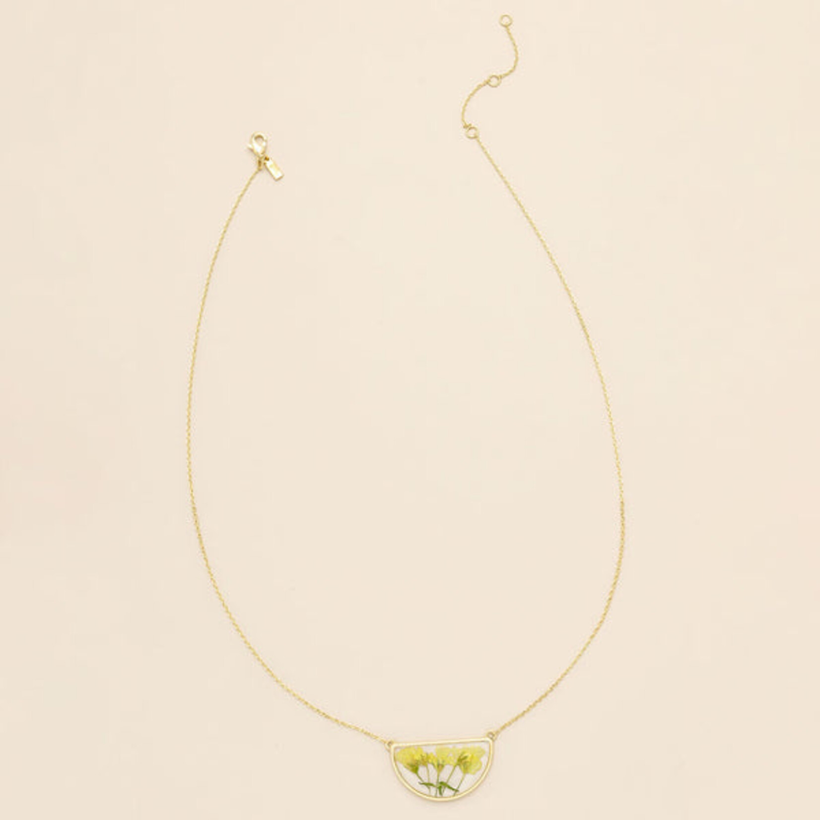 Scout Curated Wears Yellow Pressed Flower Necklace