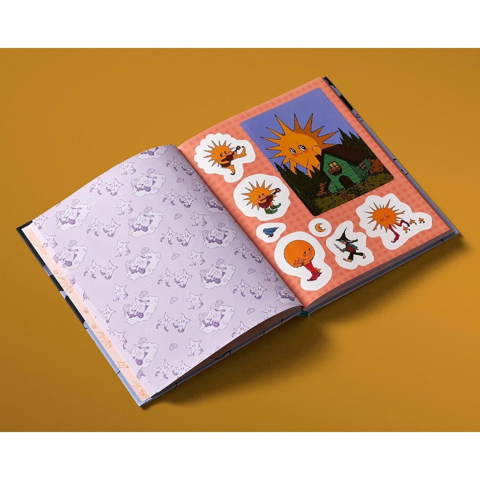 Penguin Random House The Autumnalwood Sticker Book