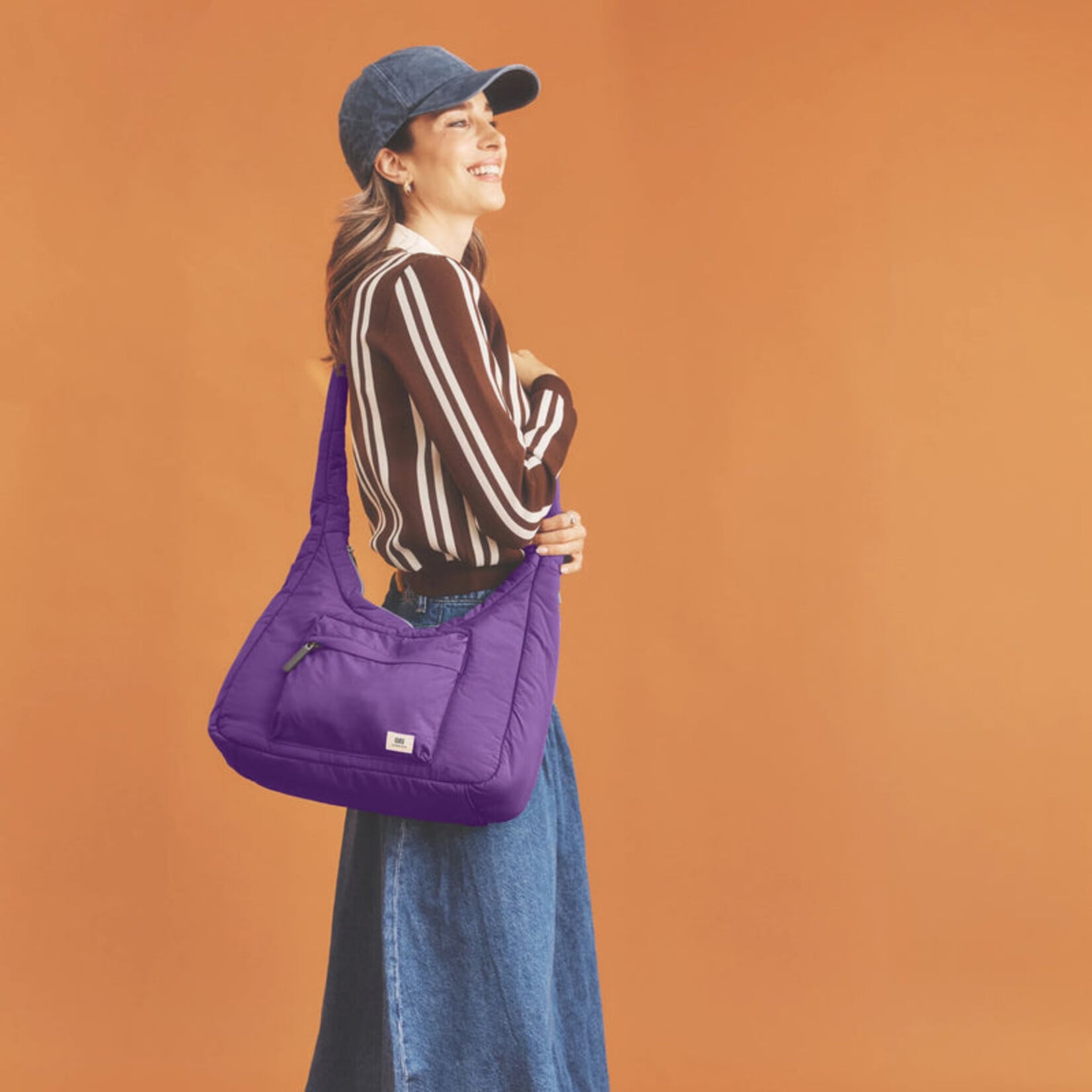 ori Belsize Medium Taslon in Gothic Grape