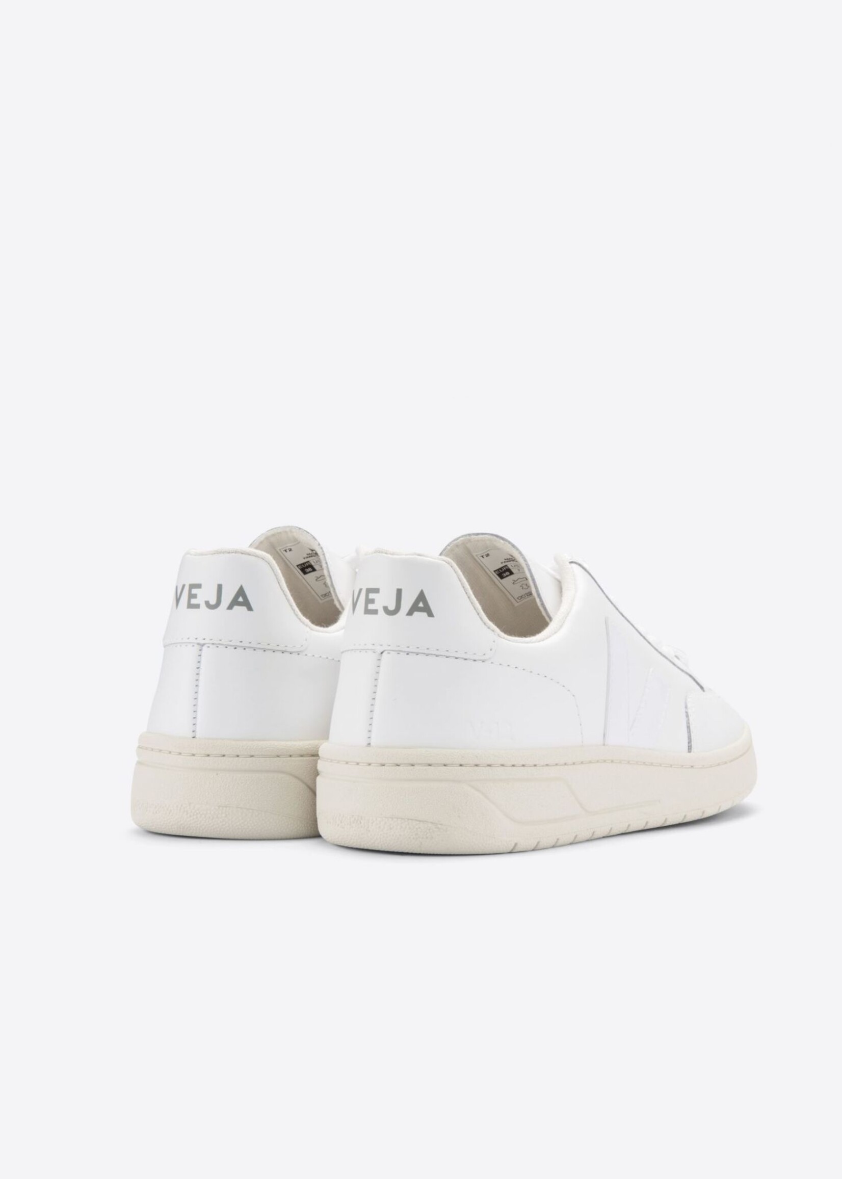 VEJA V-12 LEATHER