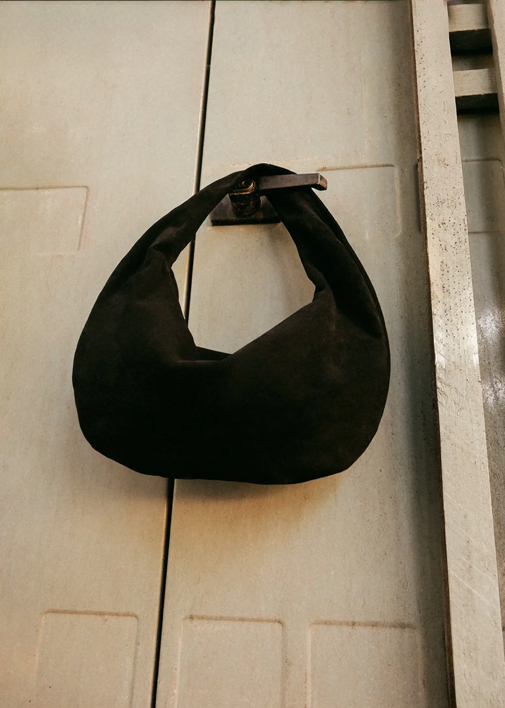 FLATTERED ALVA SHOULDER BAG SUEDE