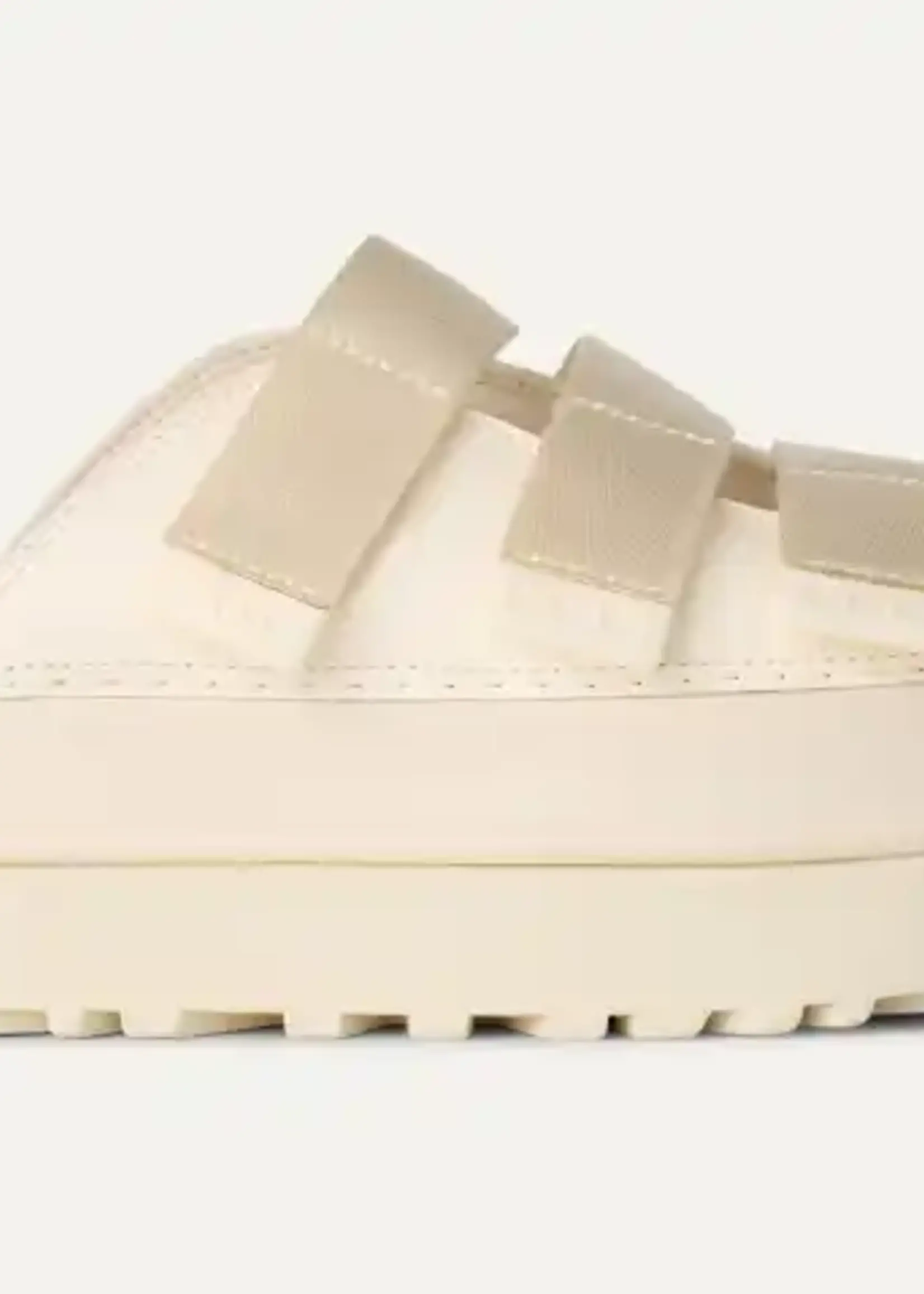 UGG GOLDENGLOW SLIDE