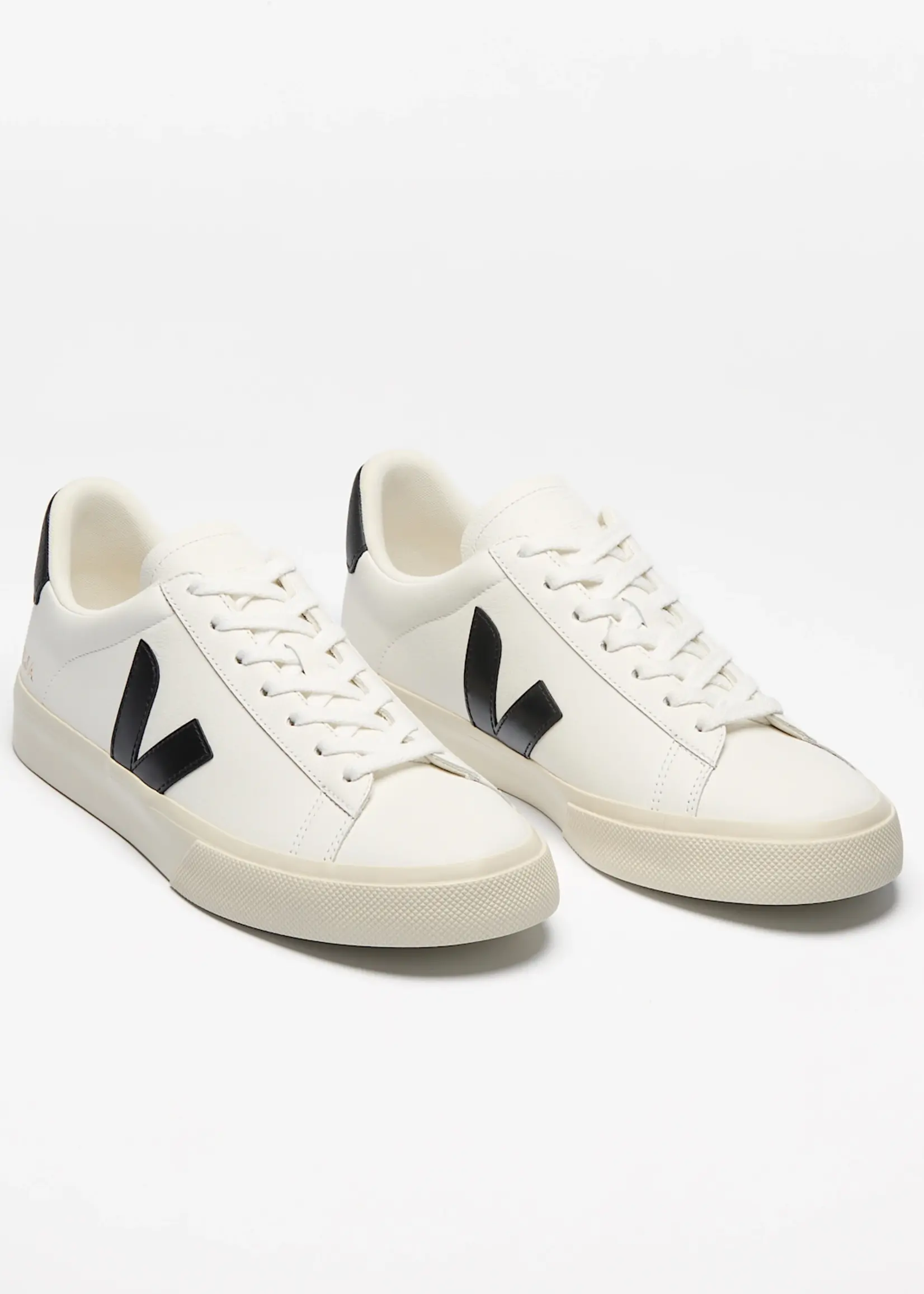 VEJA CAMPO LEATHER