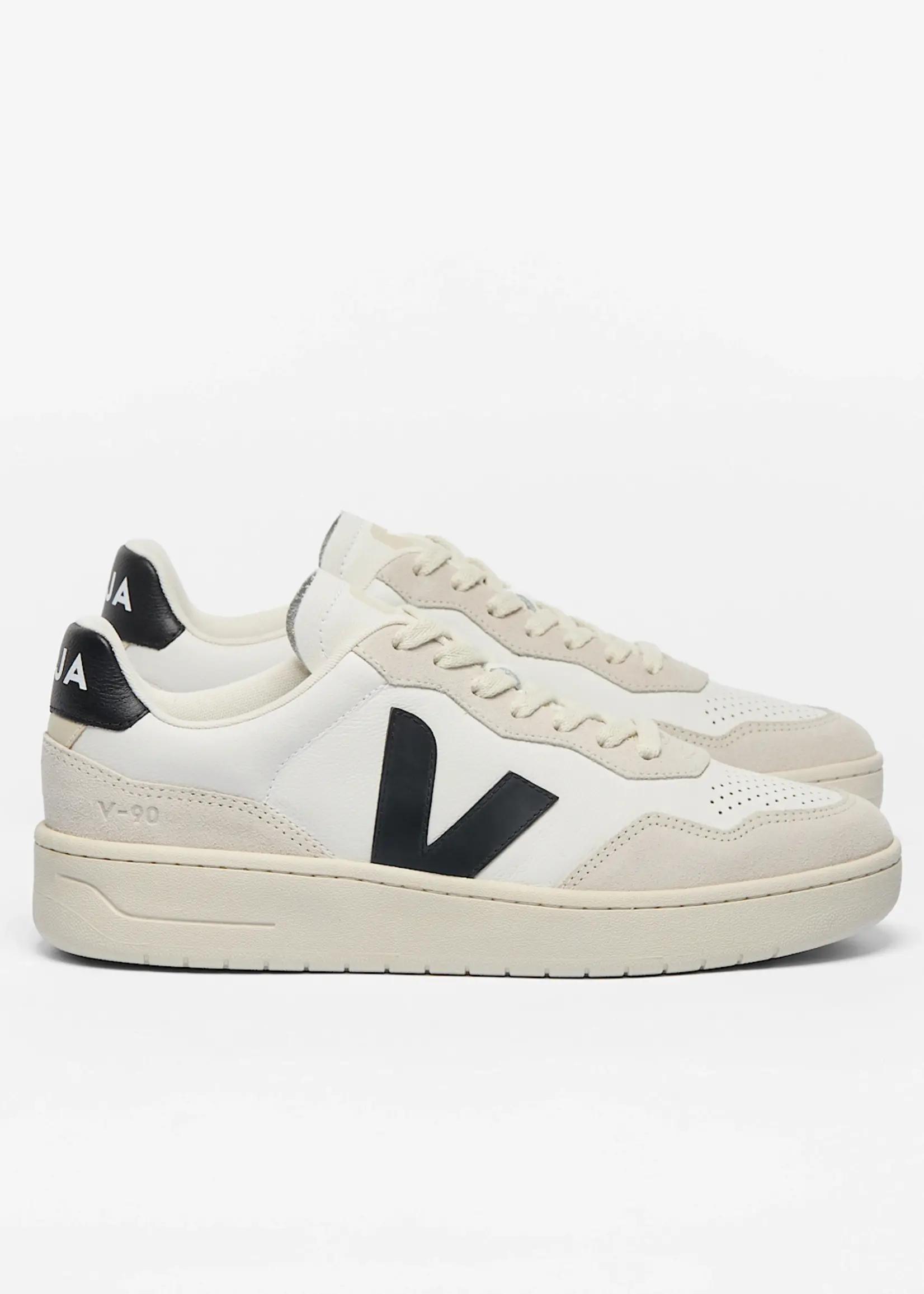 VEJA V-90 O.T LEATHER