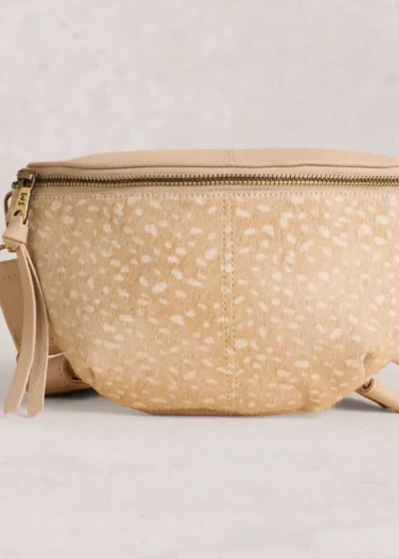 MINI SEBBY LEATHER SLING BAG