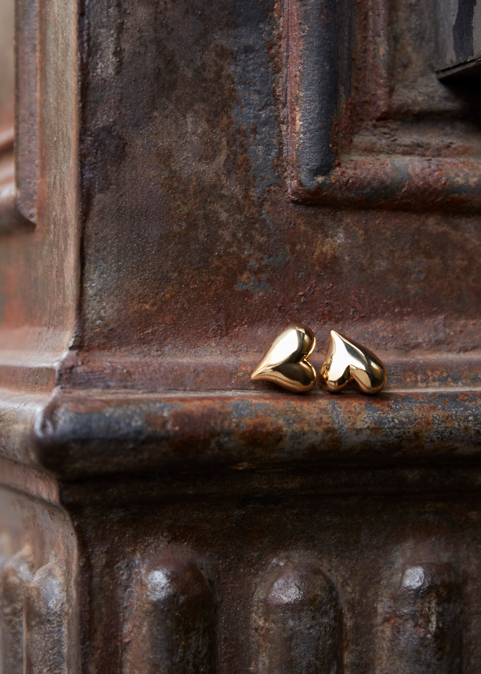 JENNYBIRD ART HEART EARRINGS