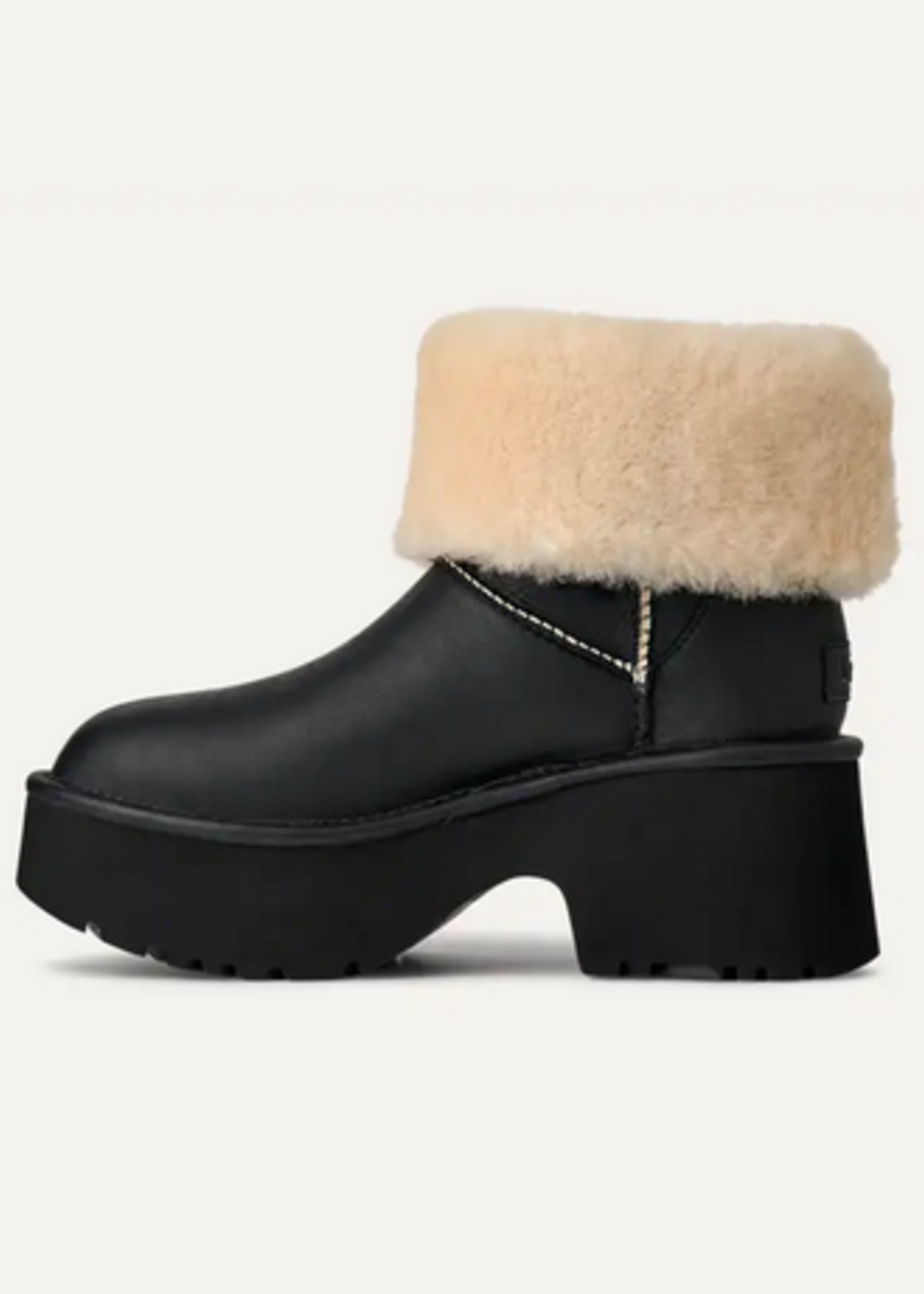 UGG ESMEE LEATHER BOOT