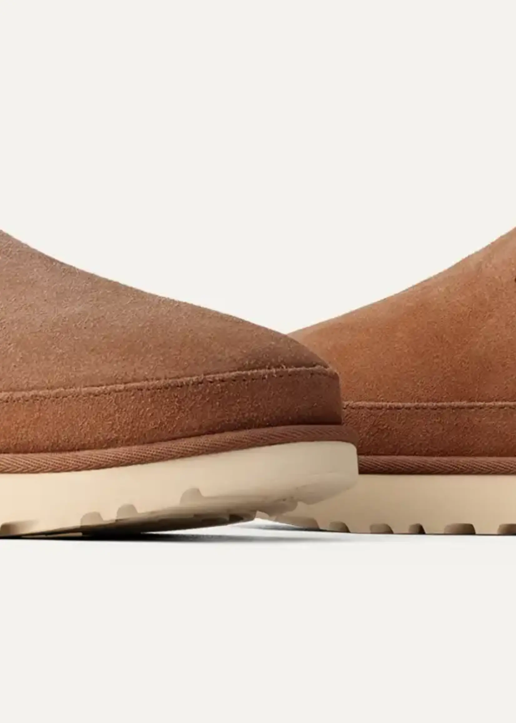 UGG GOLDENSTAR CLOG