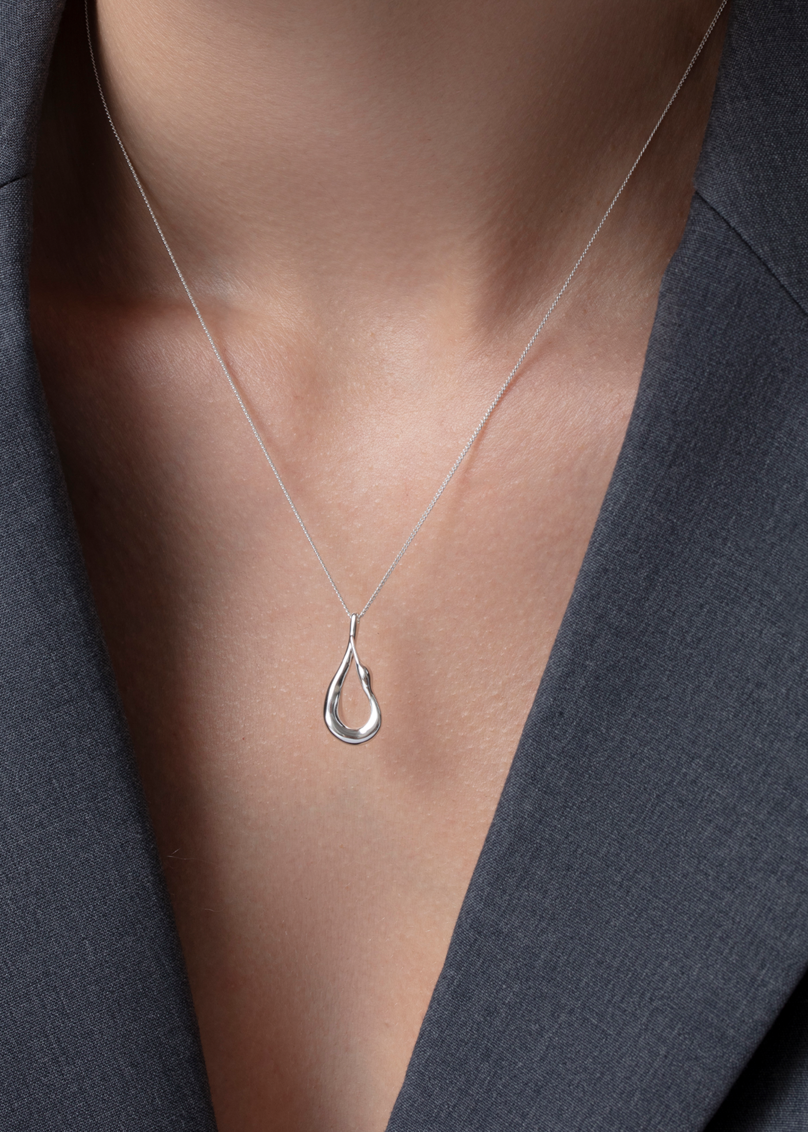 JENNYBIRD MINI EGRET PENDANT NECKLACE