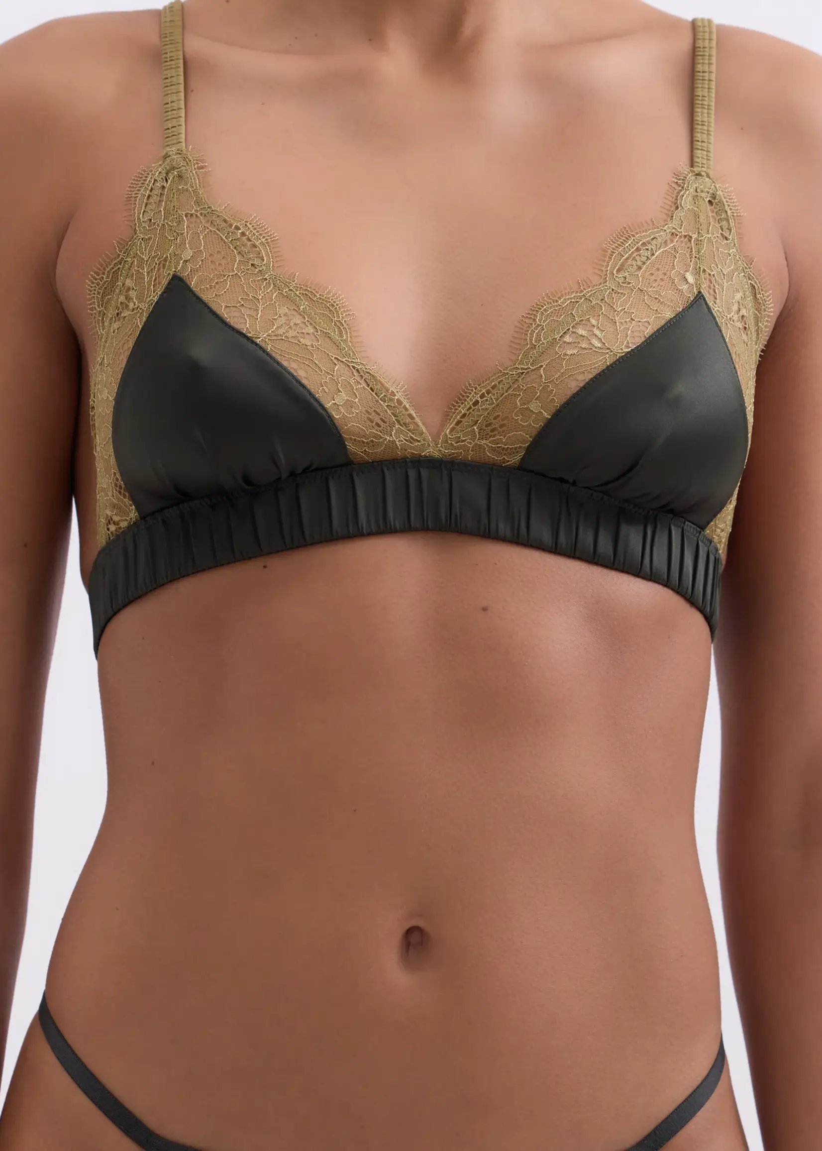 LOVE STORIES LOVE LACE