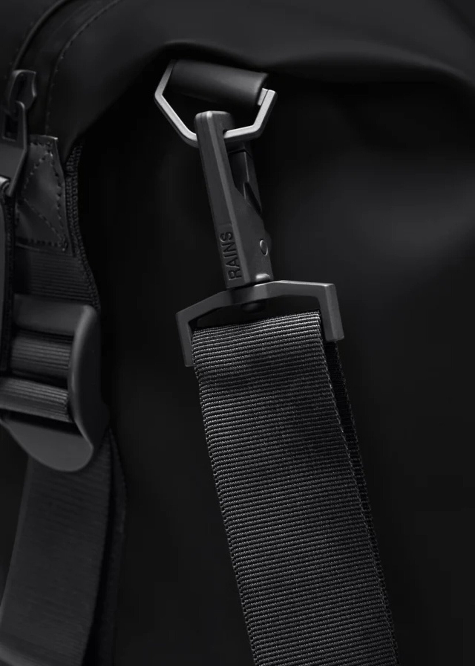 RAINS VALERA WEEKEND BAG SMALL W3