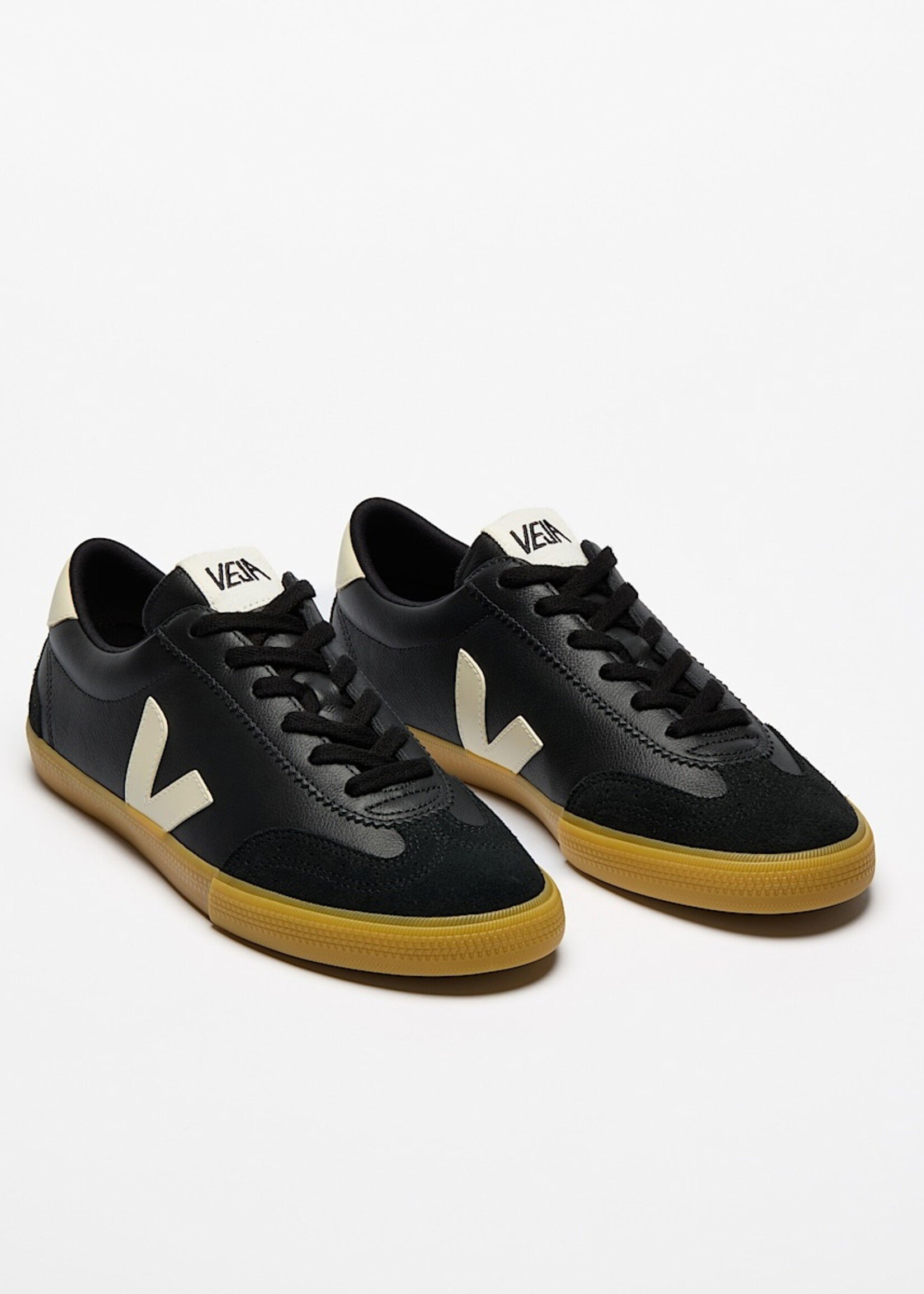 VEJA VOLLEY O.T. LEATHER