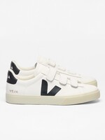 VEJA RECIFE LEATHER