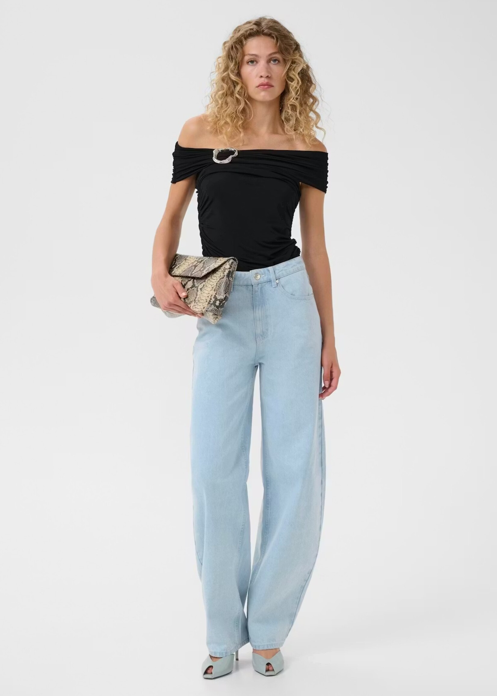 GESTUZ GZLAILY  OFF SHOULDER TOP