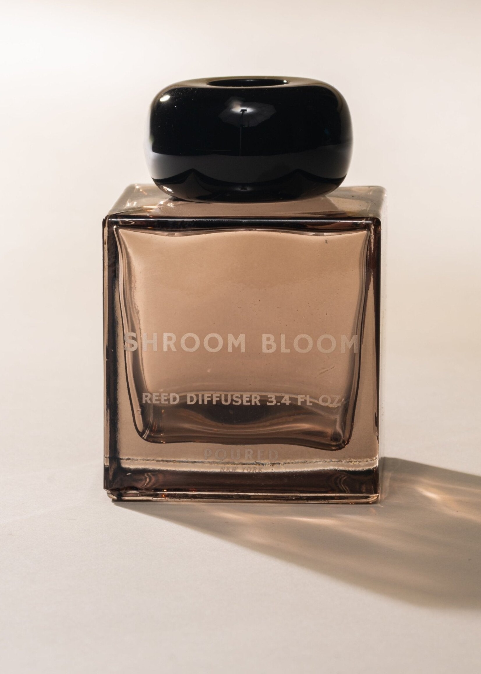 POURED NEW YORK SHROOM BLOOM - REED DIFFUSEUR