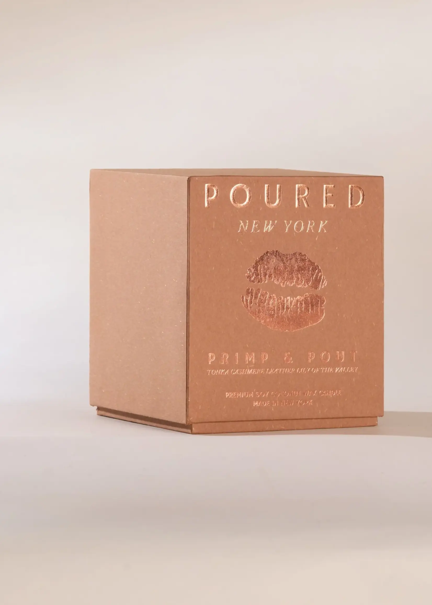 POURED NEW YORK PRIMP & POUT - CANDLE