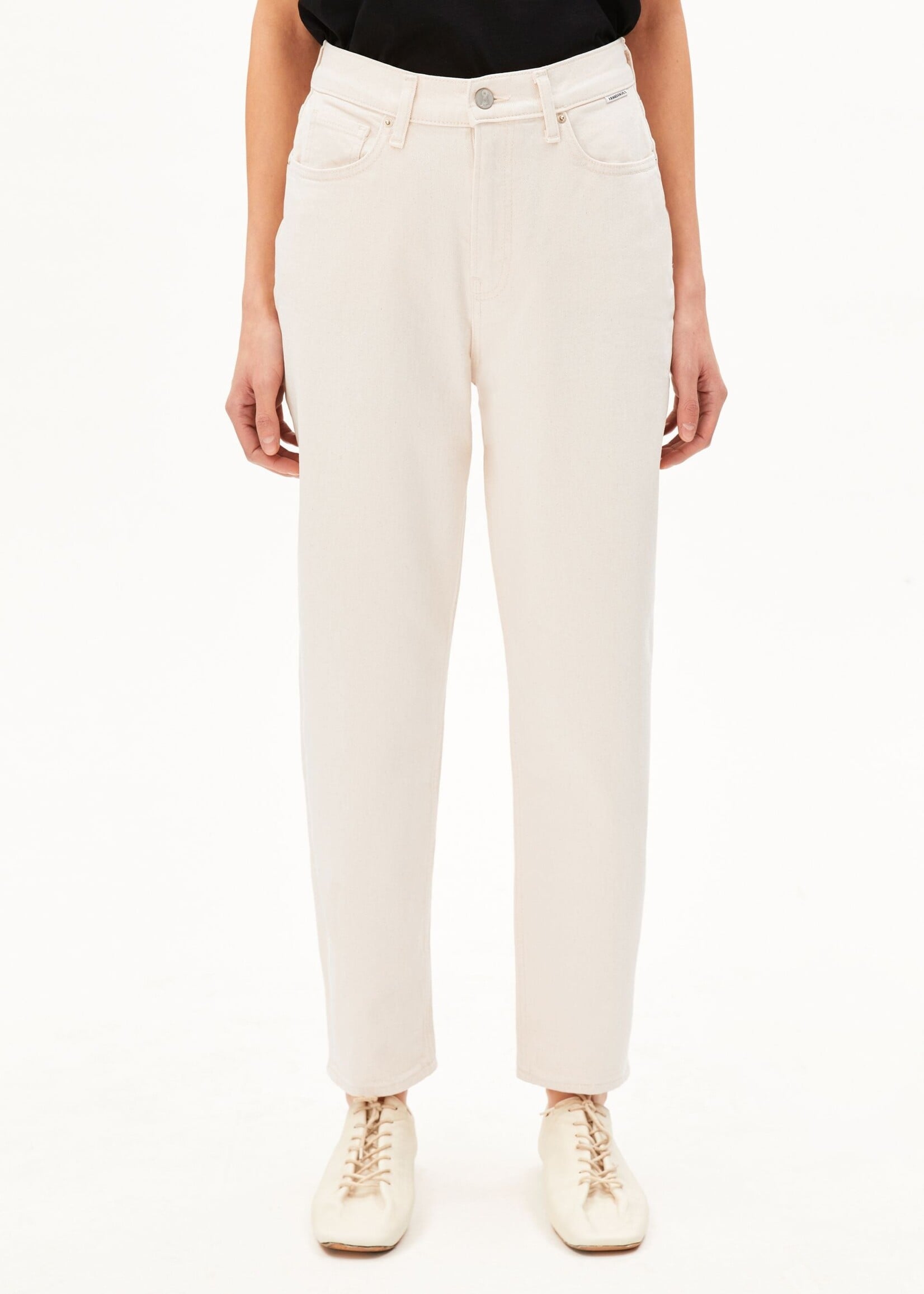 ARMEDANGELS MAIRAA HIGH WAIST MOM JEAN