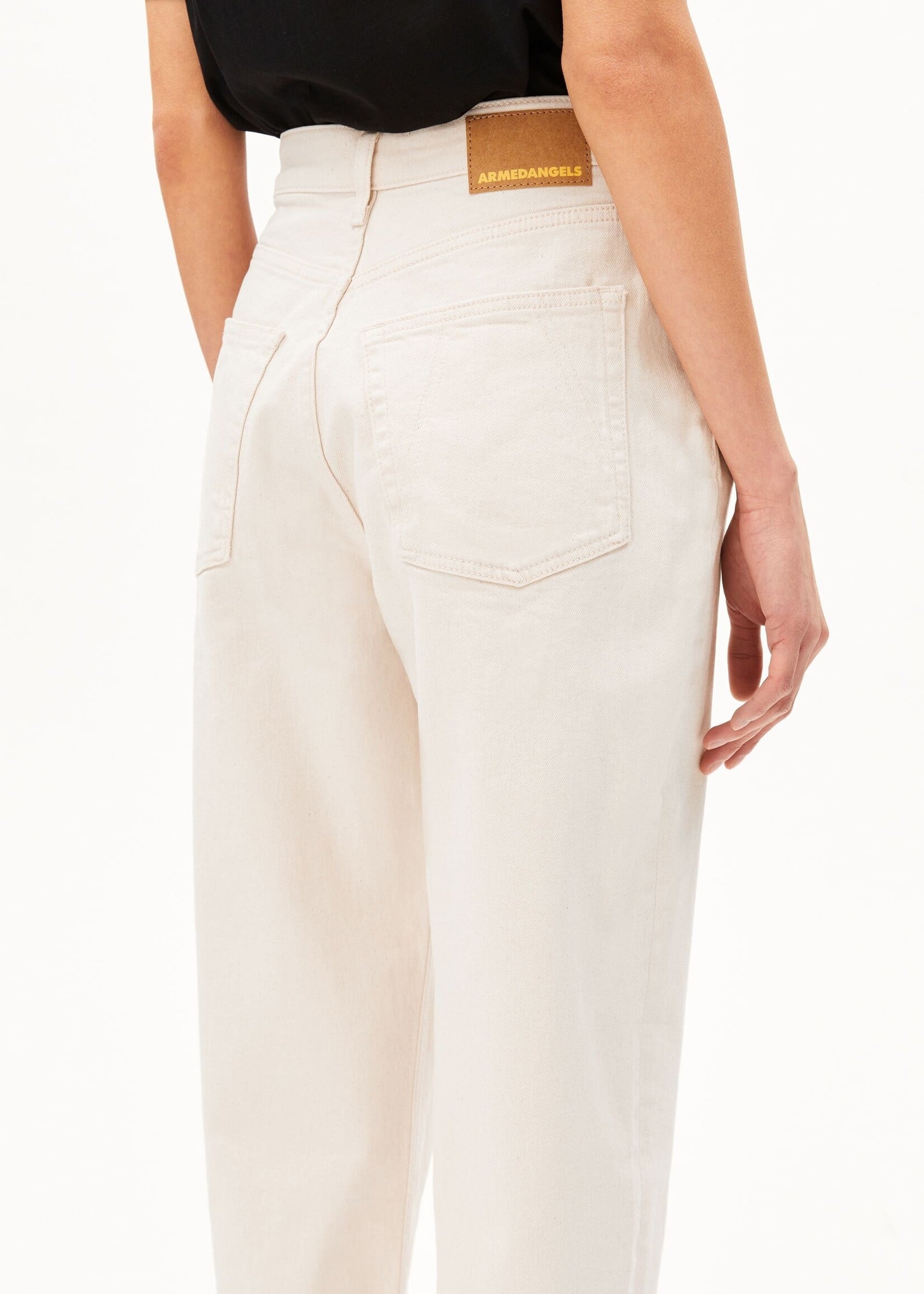 ARMEDANGELS MAIRAA HIGH WAIST MOM JEAN