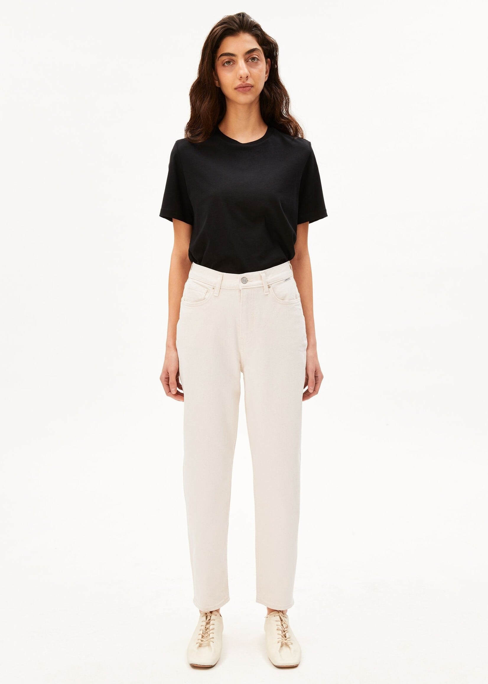 ARMEDANGELS MAIRAA HIGH WAIST MOM JEAN