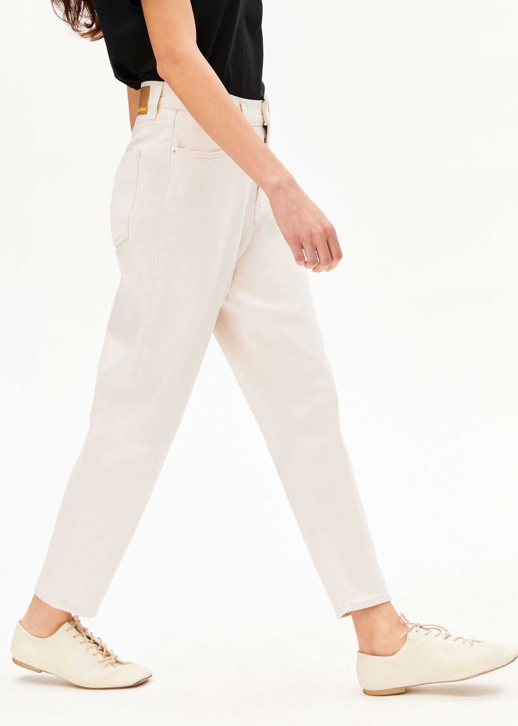 ARMEDANGELS MAIRAA HIGH WAIST MOM JEAN