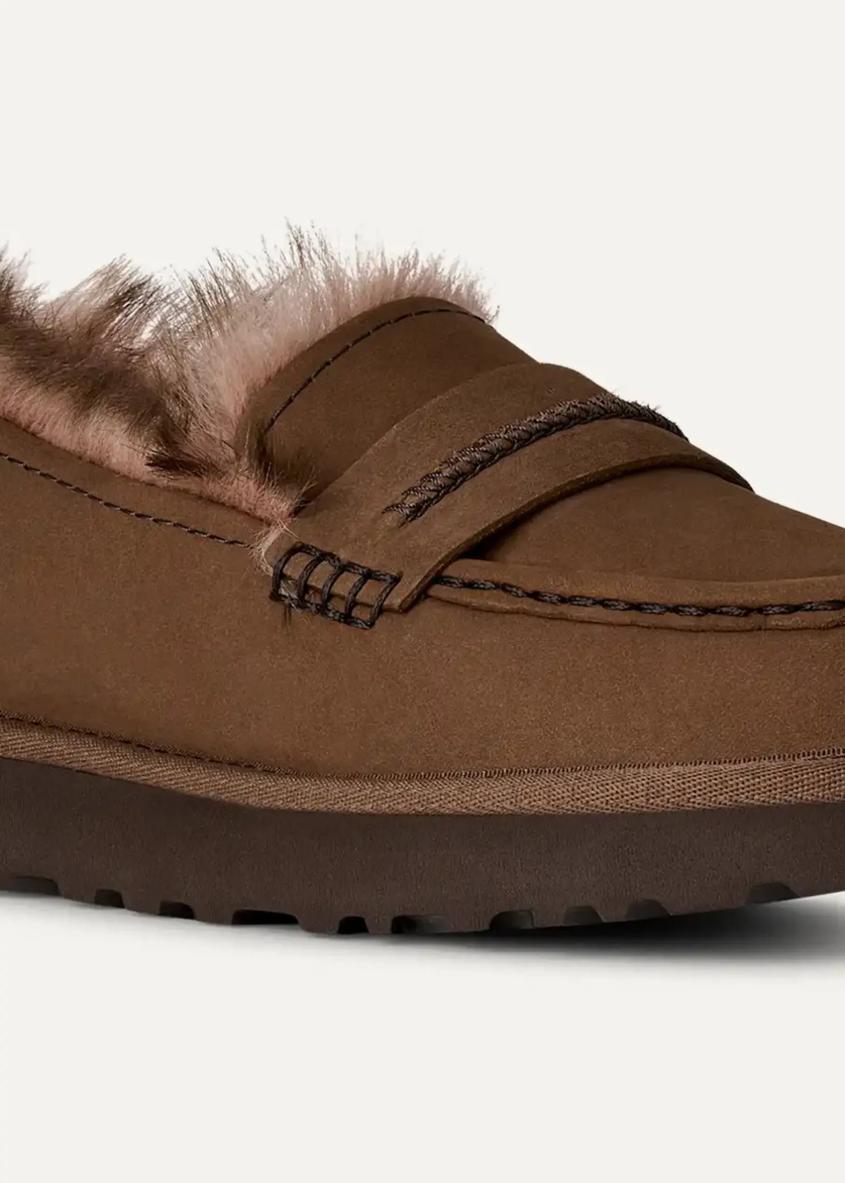 UGG ELLIS NUBUCK