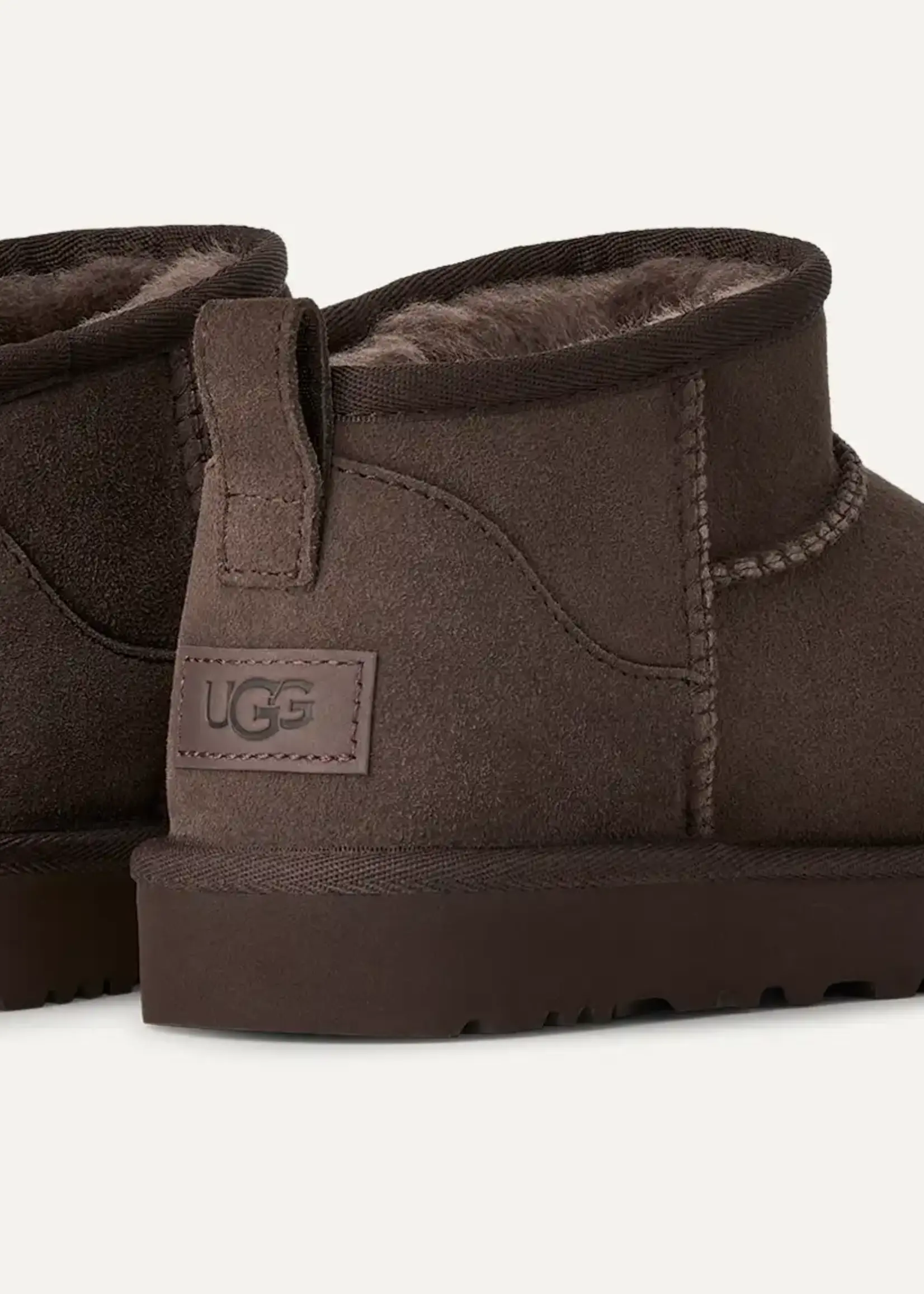 UGG CLASSIC ULTRA MINI
