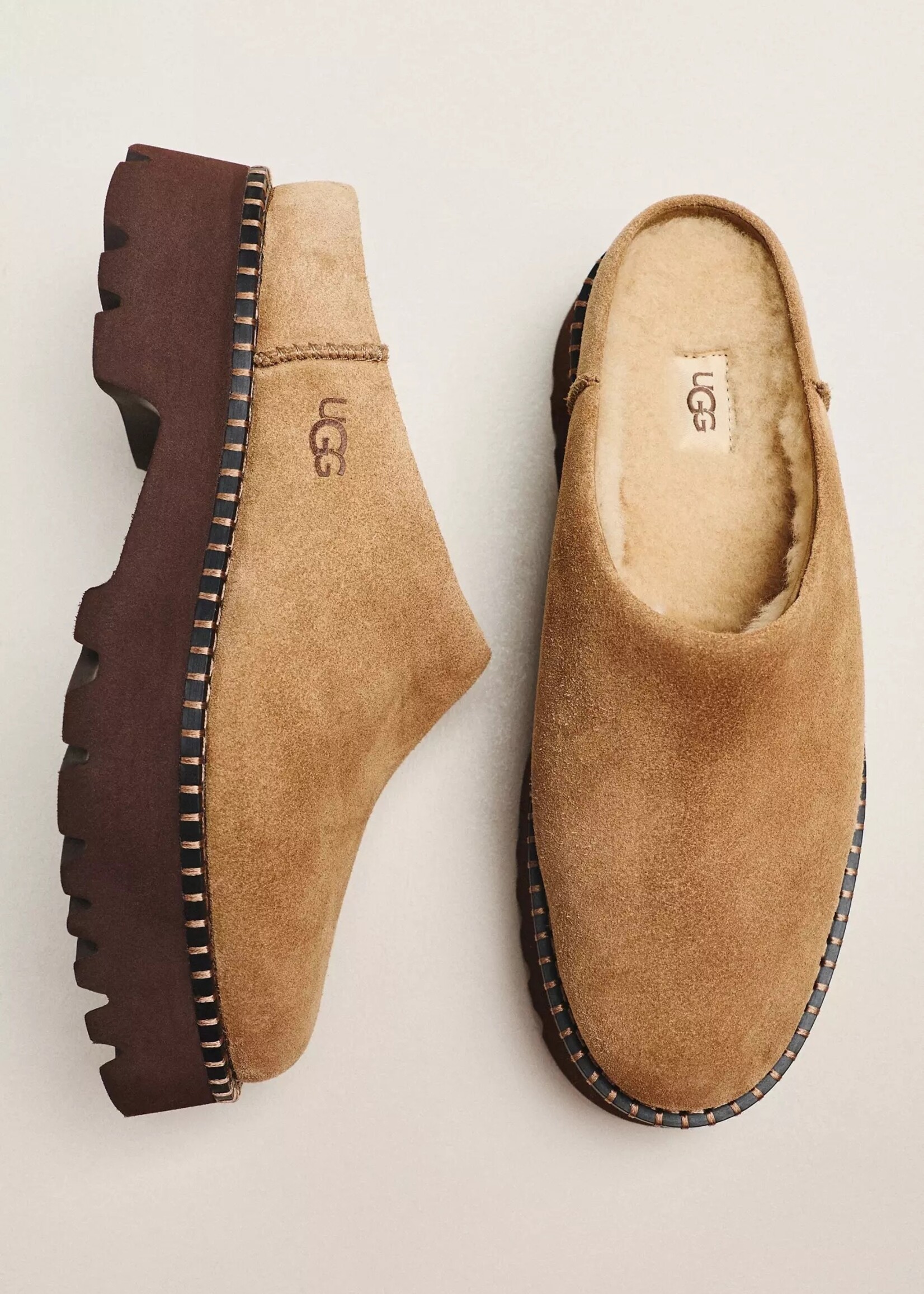 UGG UPTOWNER MULE