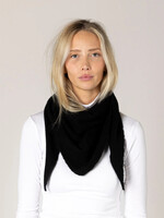 LYLA & LUXE T-SCARF