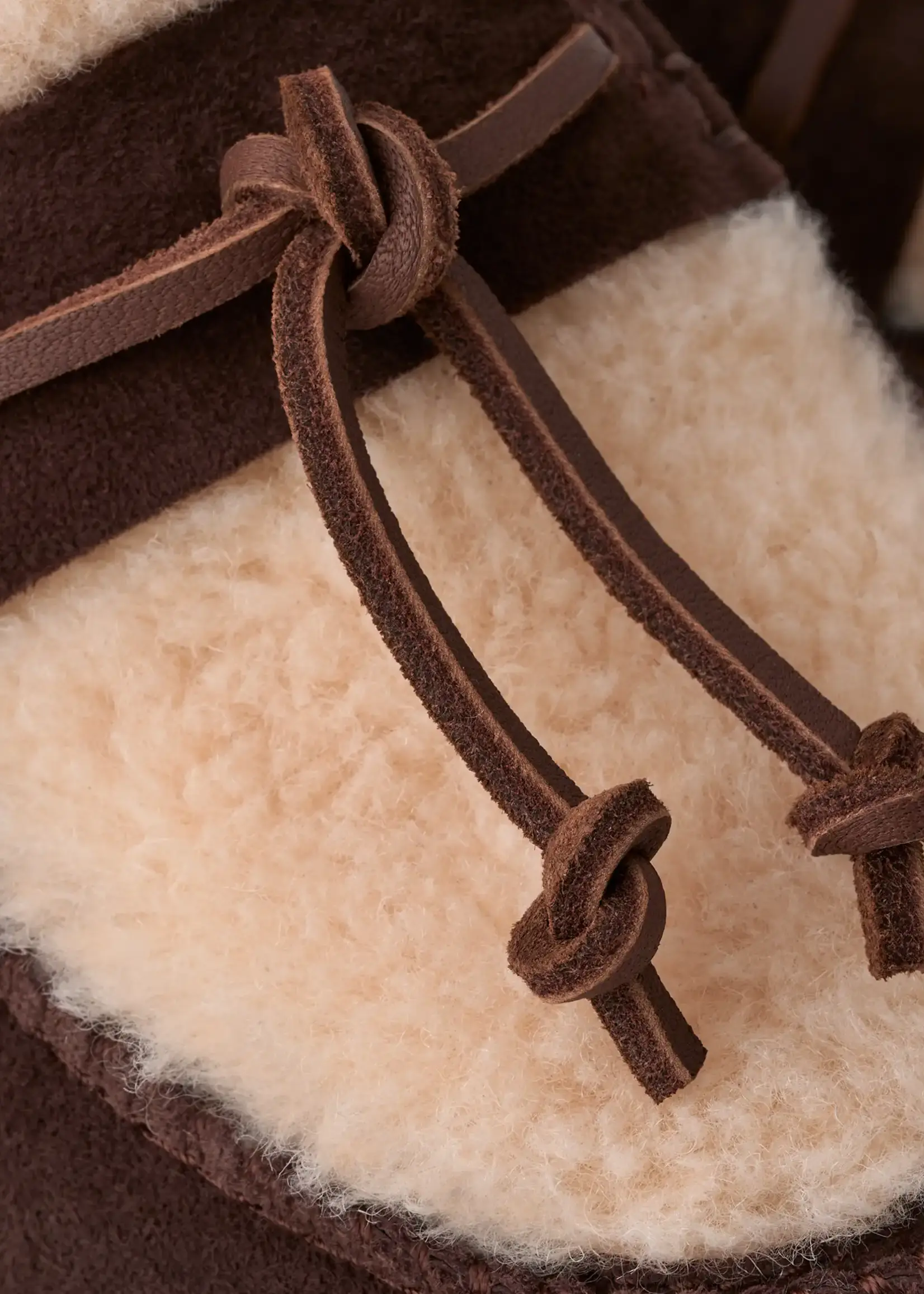UGG ZORA LOAFER