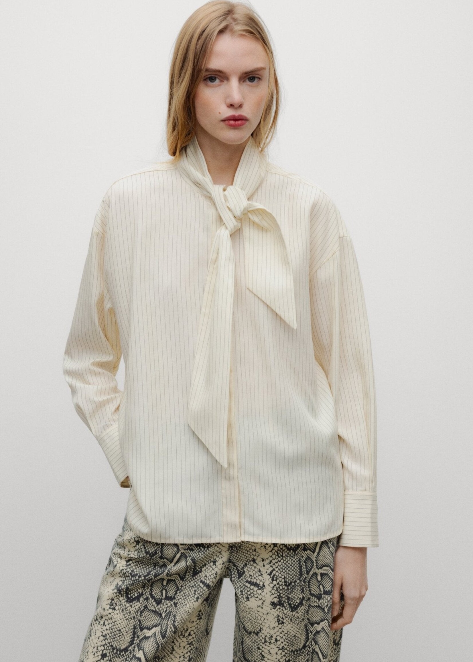 THE NEW SOCIETY MEADOW WOMAN BLOUSE
