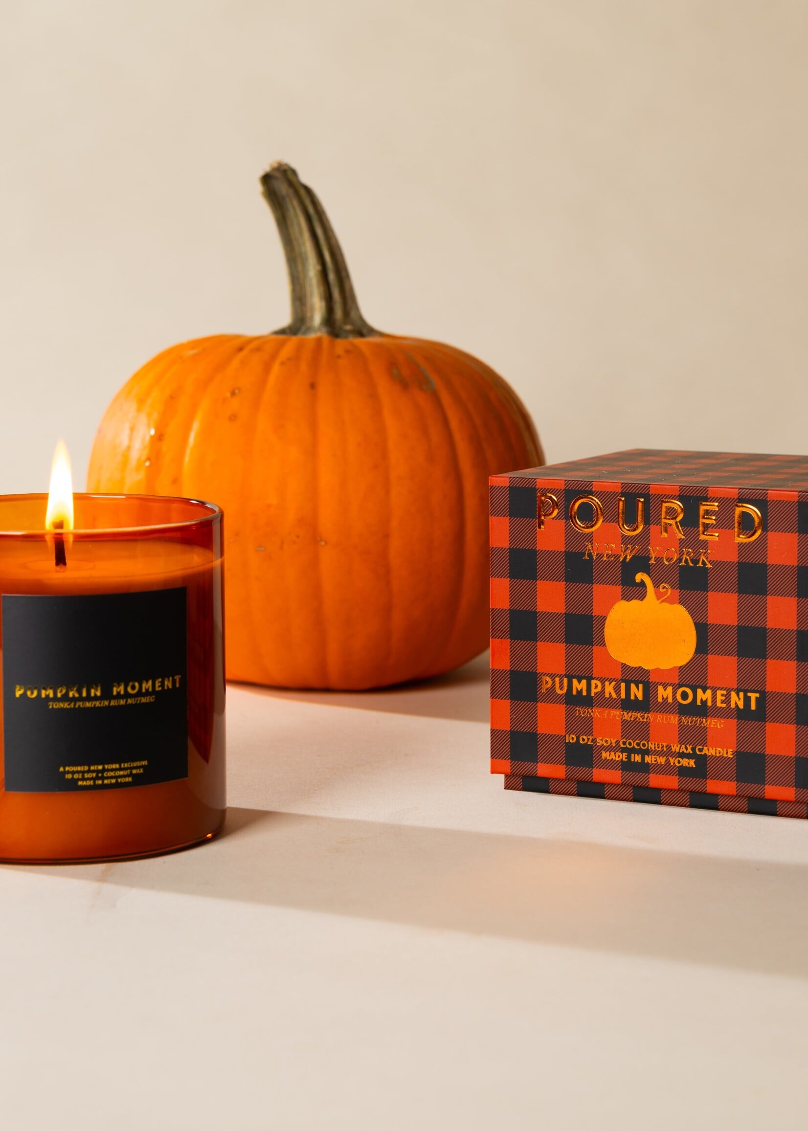 POURED NEW YORK PUMPKIN MOMENT - CANDLE