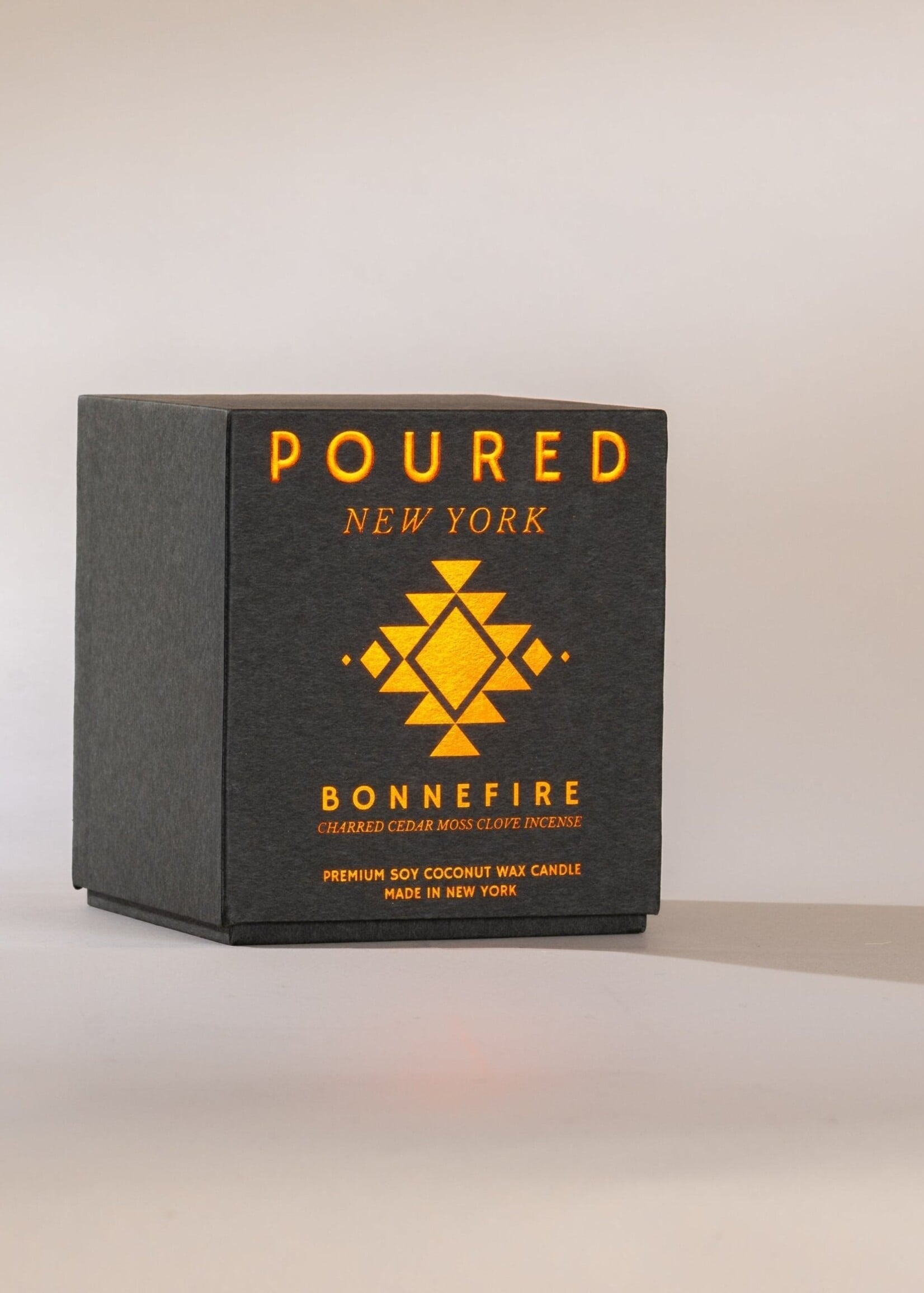 POURED NEW YORK BONNEFIRE - CANDLE