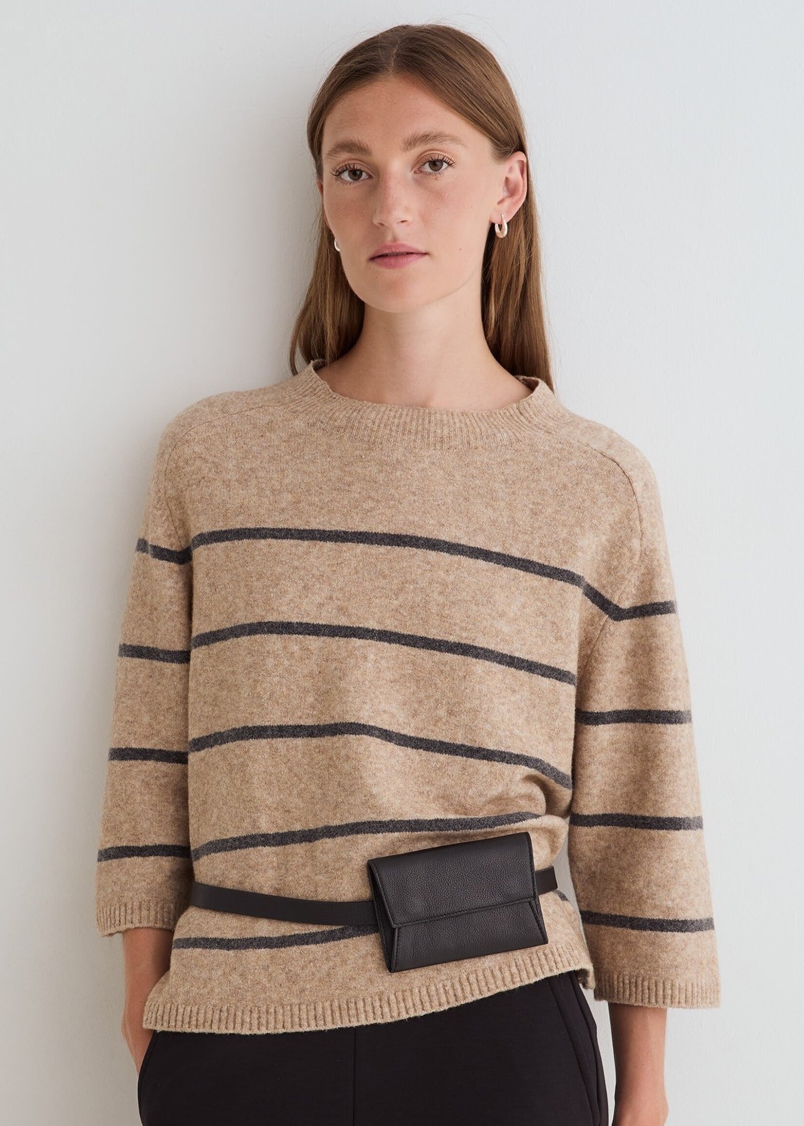 YERSE BELT WITH POUCH 45982