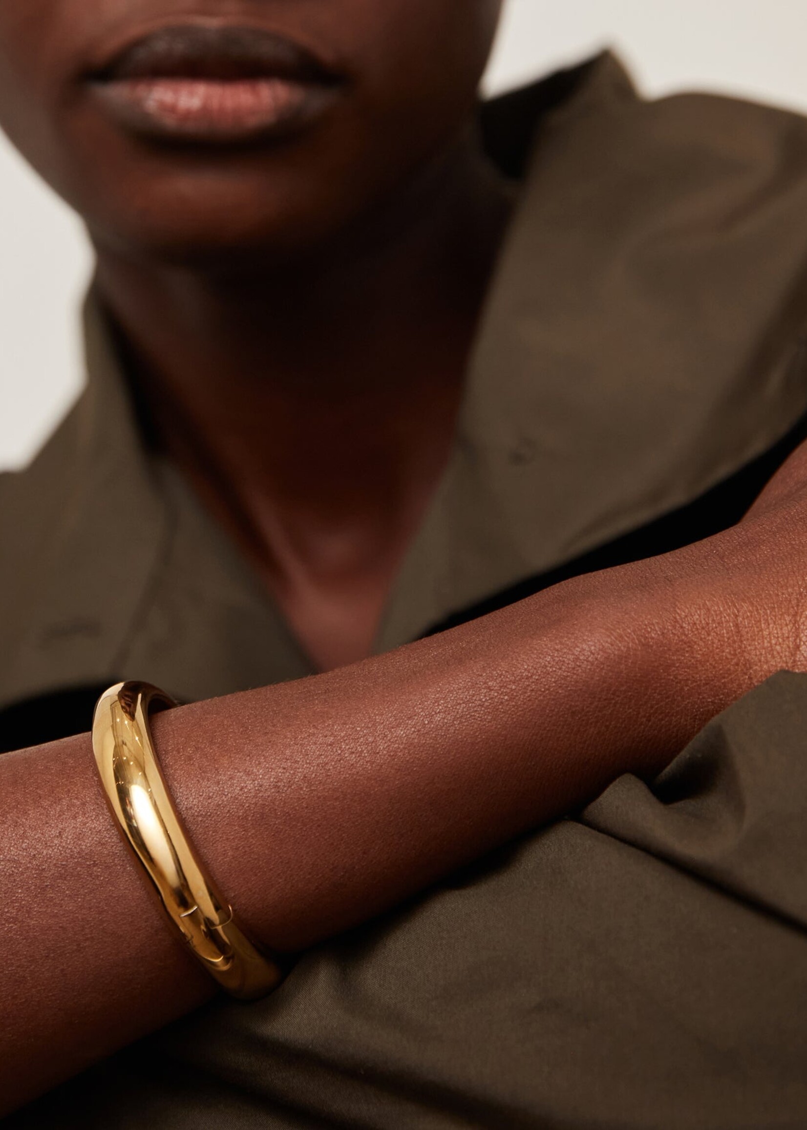JENNYBIRD GIA MEGA BANGLE