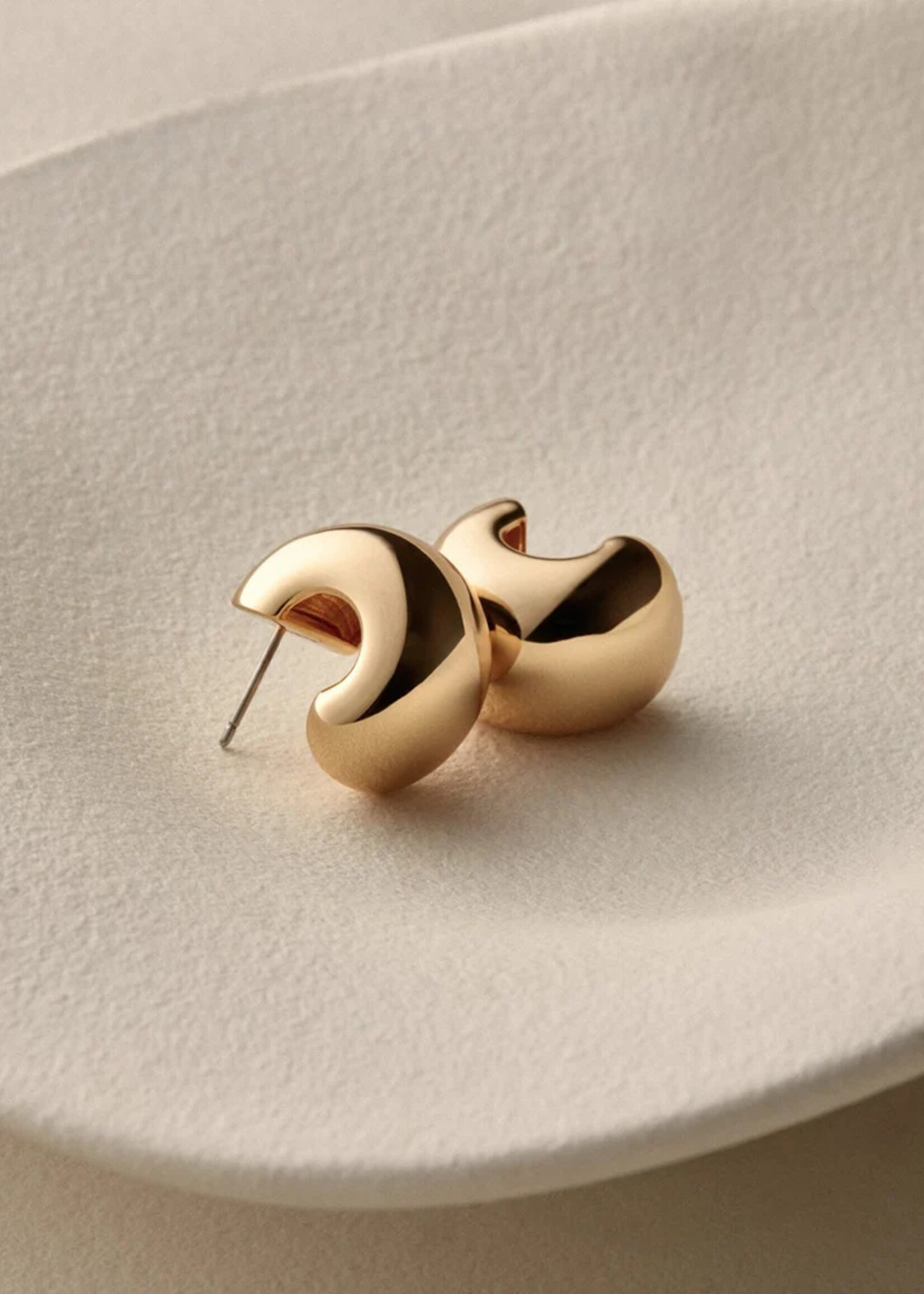 JENNYBIRD GEMMA HOOPS