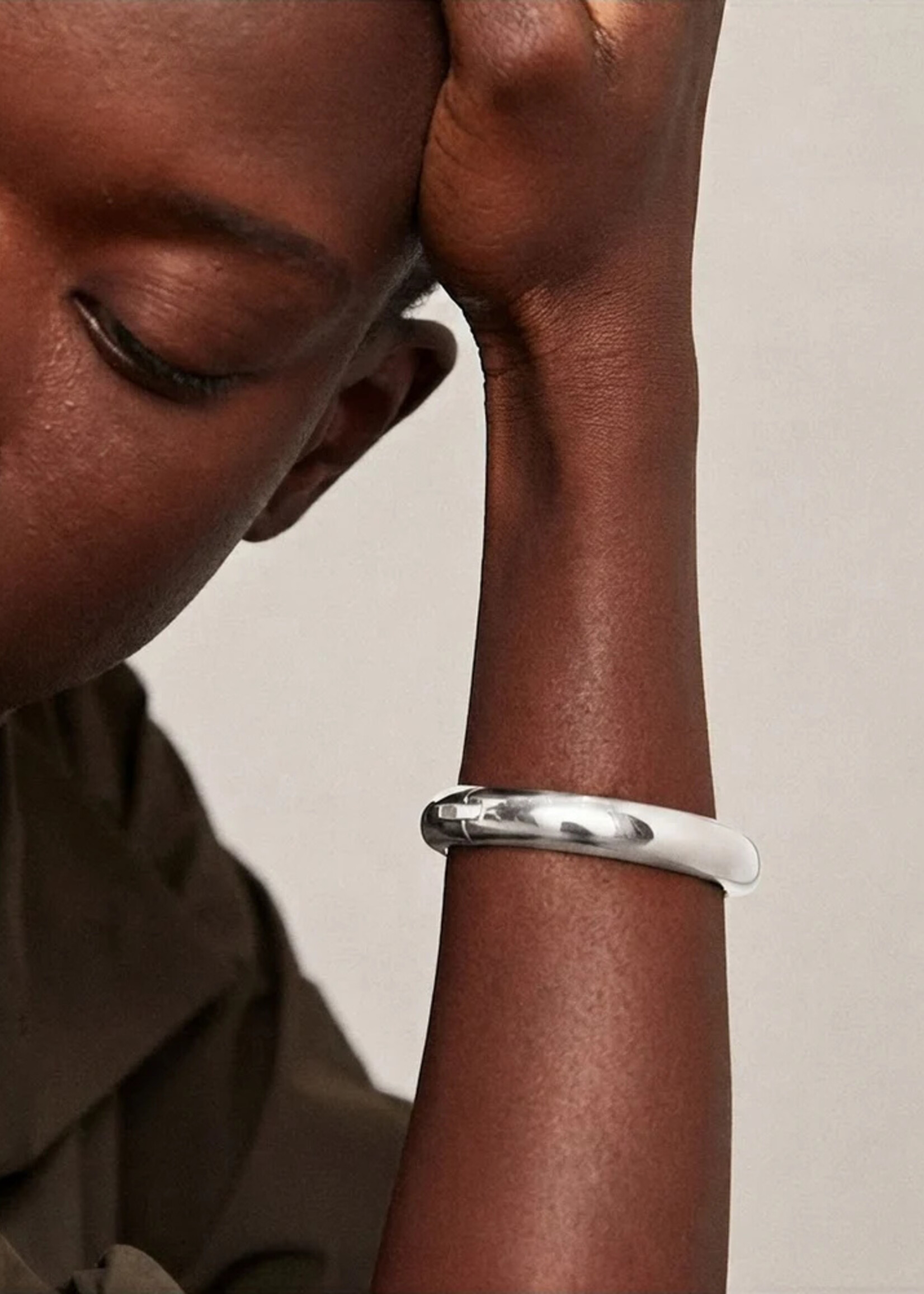 JENNYBIRD GIA MEGA BANGLE