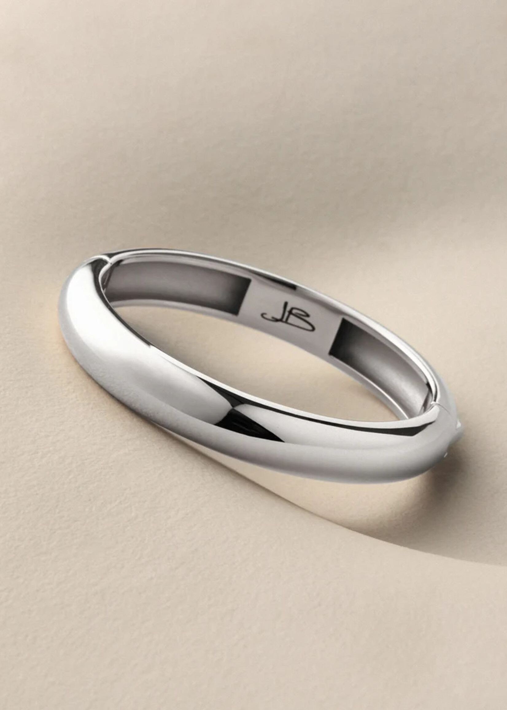 JENNYBIRD GIA MEGA BANGLE