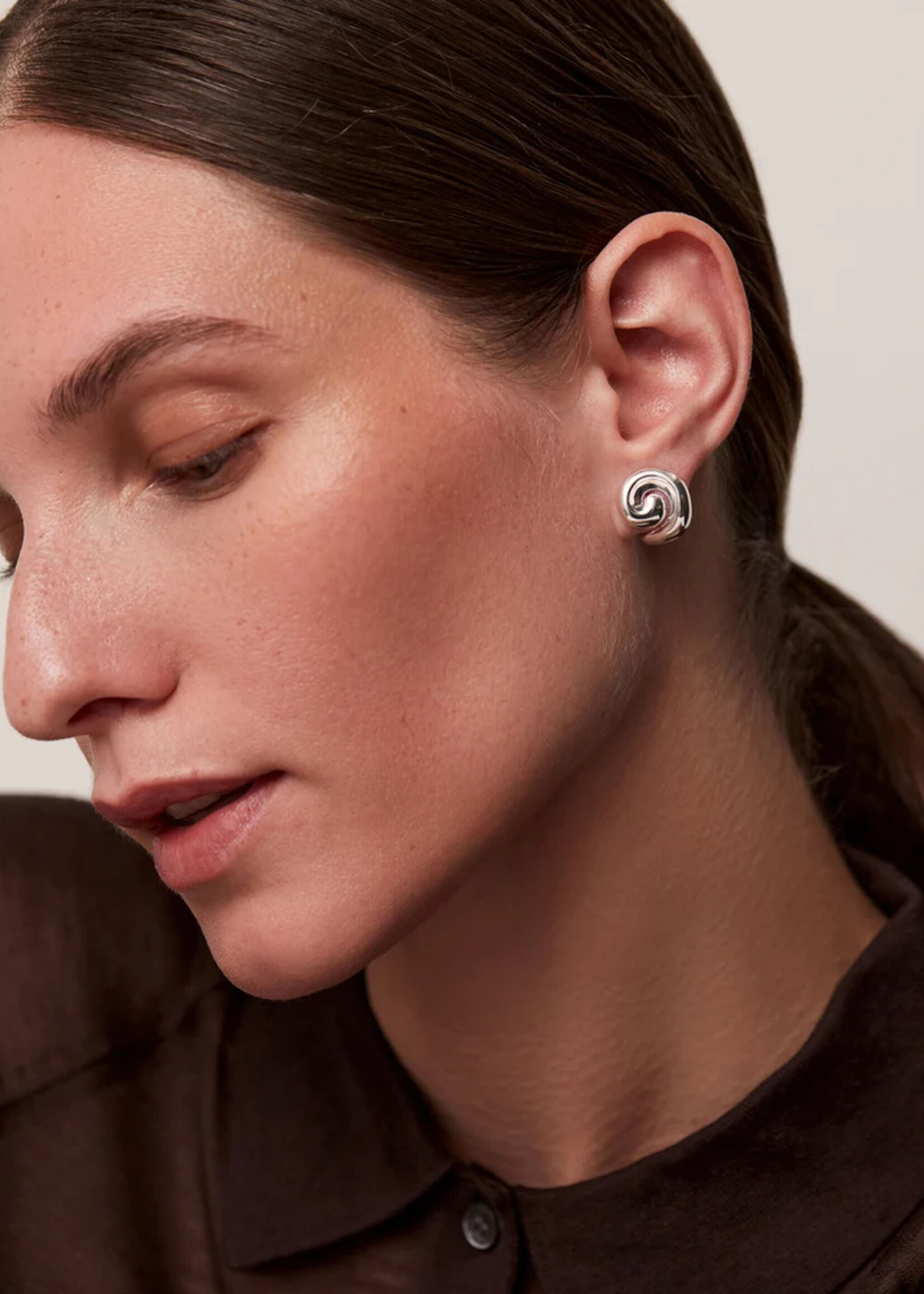 JENNYBIRD SMALL GIO EARRING
