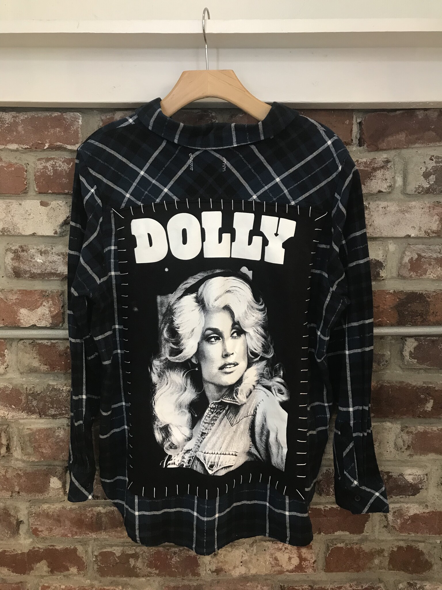 Band Camper "Dolly Parton" Flannel Virtue Boutique