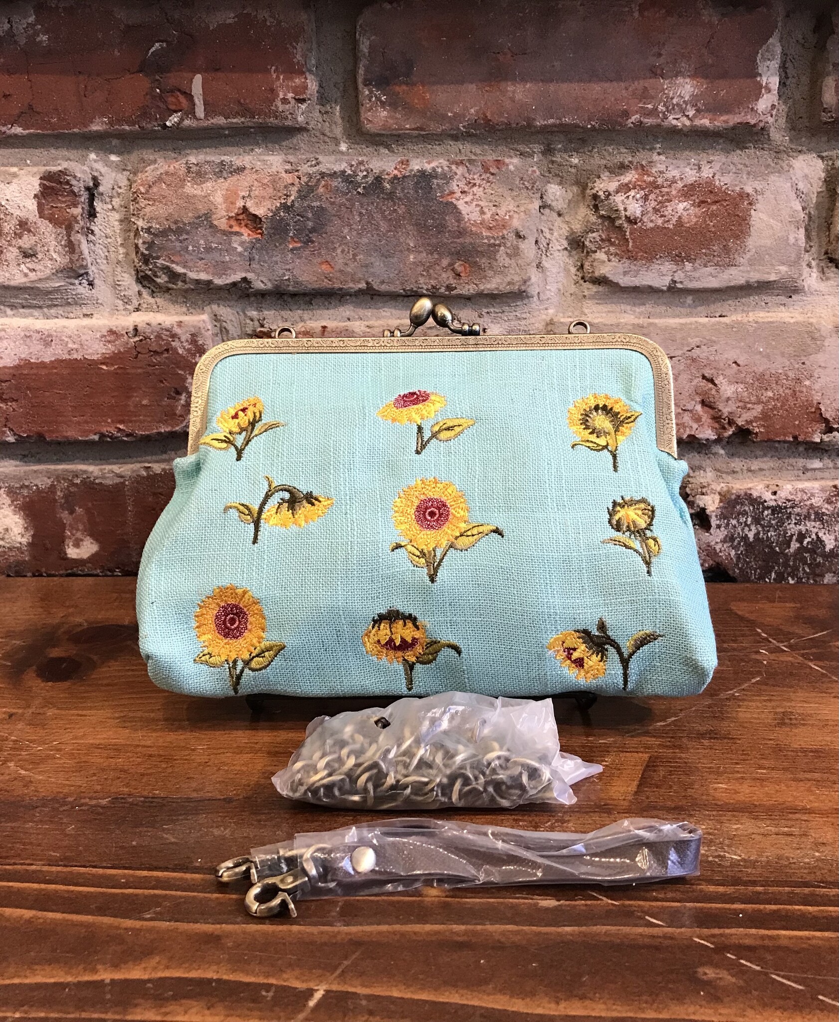 Comeco Sunflower-Power Kisslock Bag