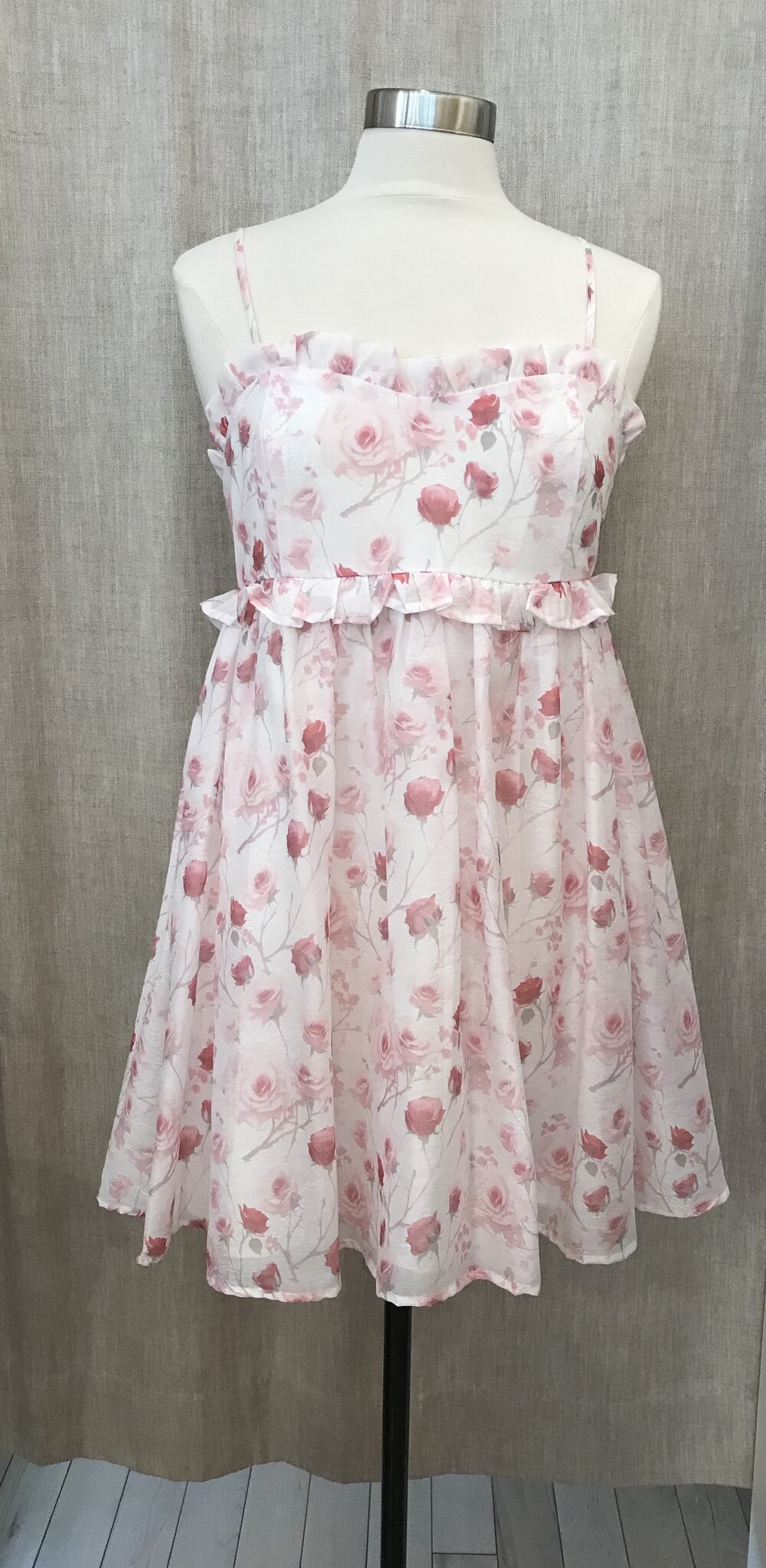Storia "Feeling Rosie" Printed Babydoll Mini Dress